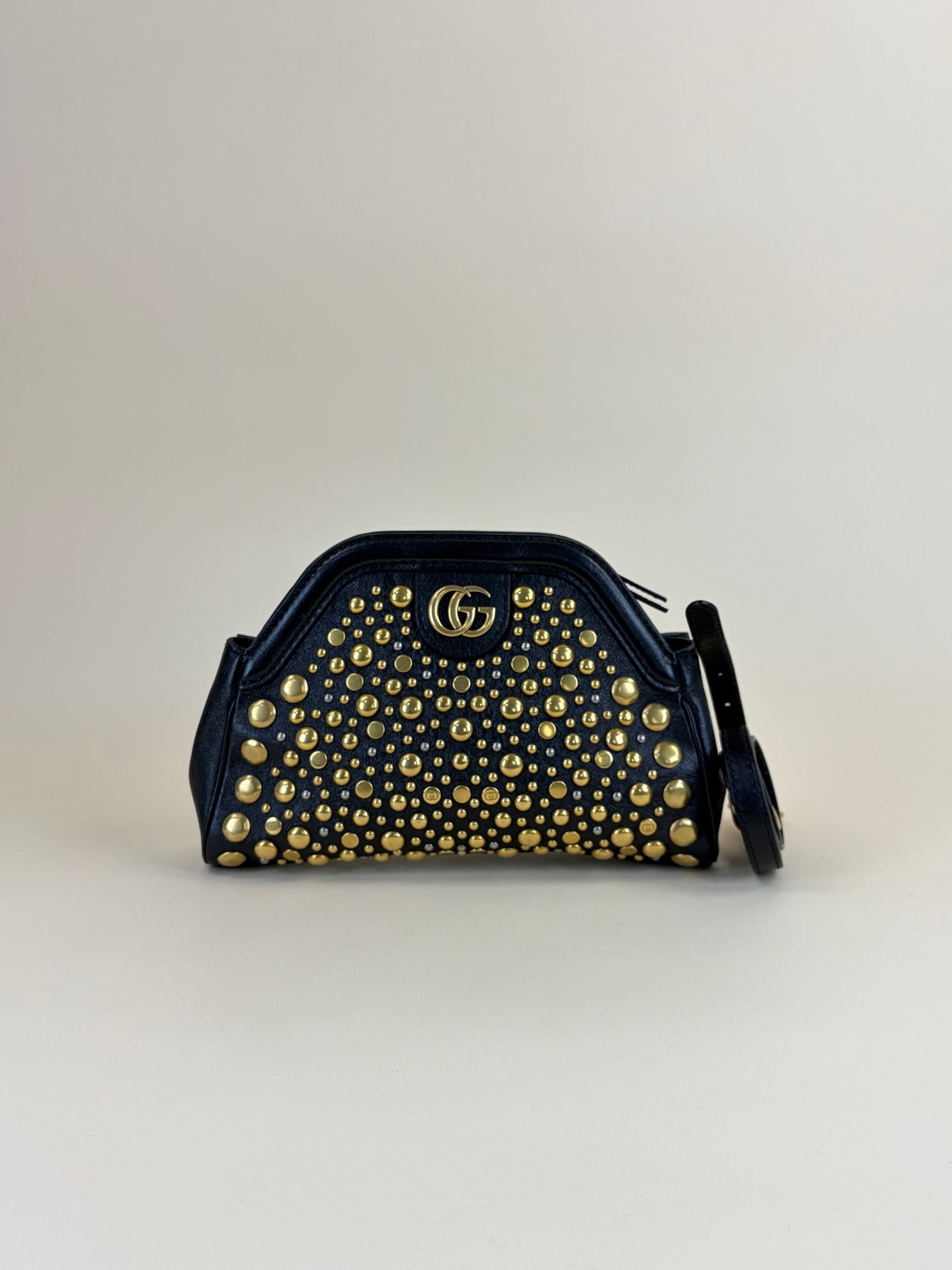 GUCCI studded smeare- Bella black