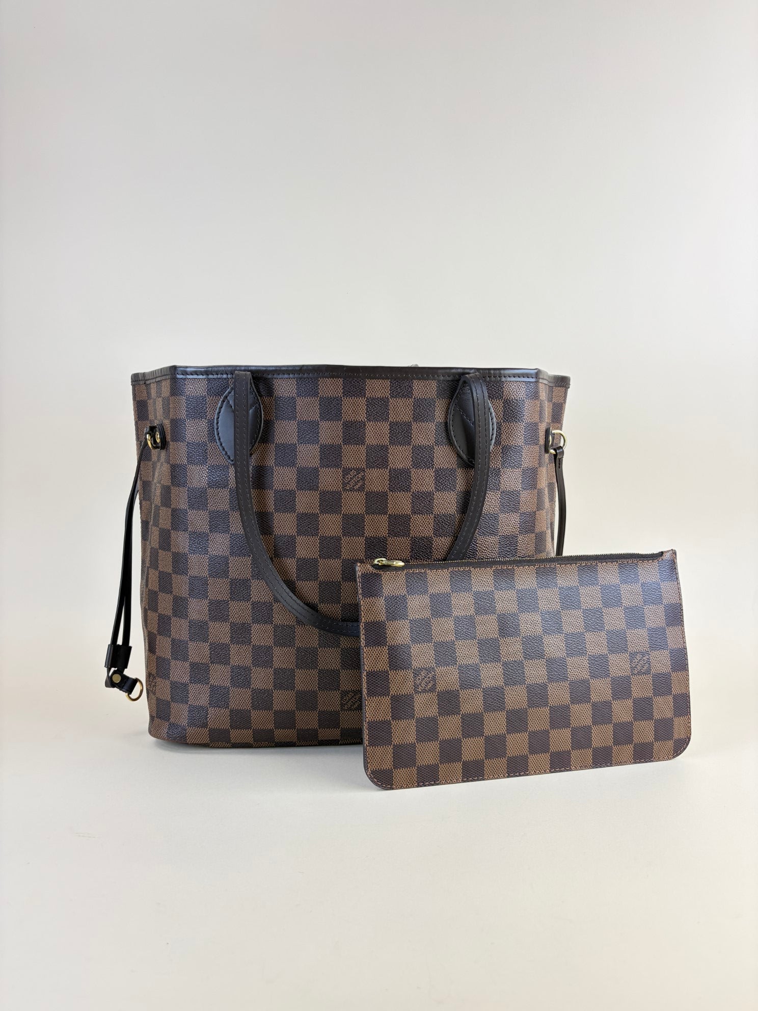 Louis Vuitton mm damier Ebene Never full