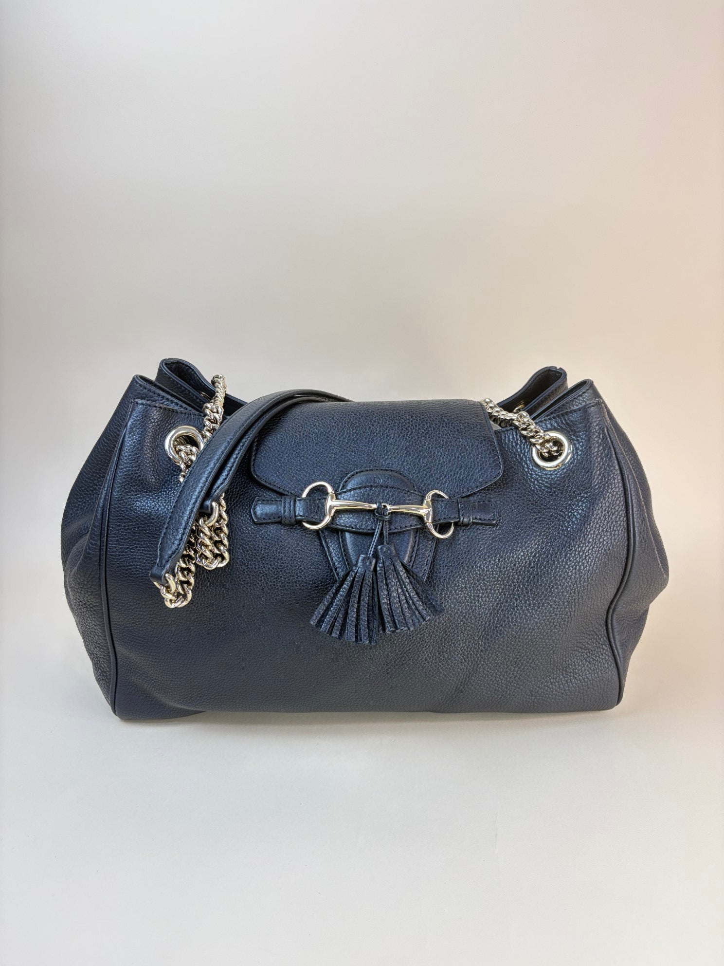 Gucci black pebbled Emily chain large shoulder