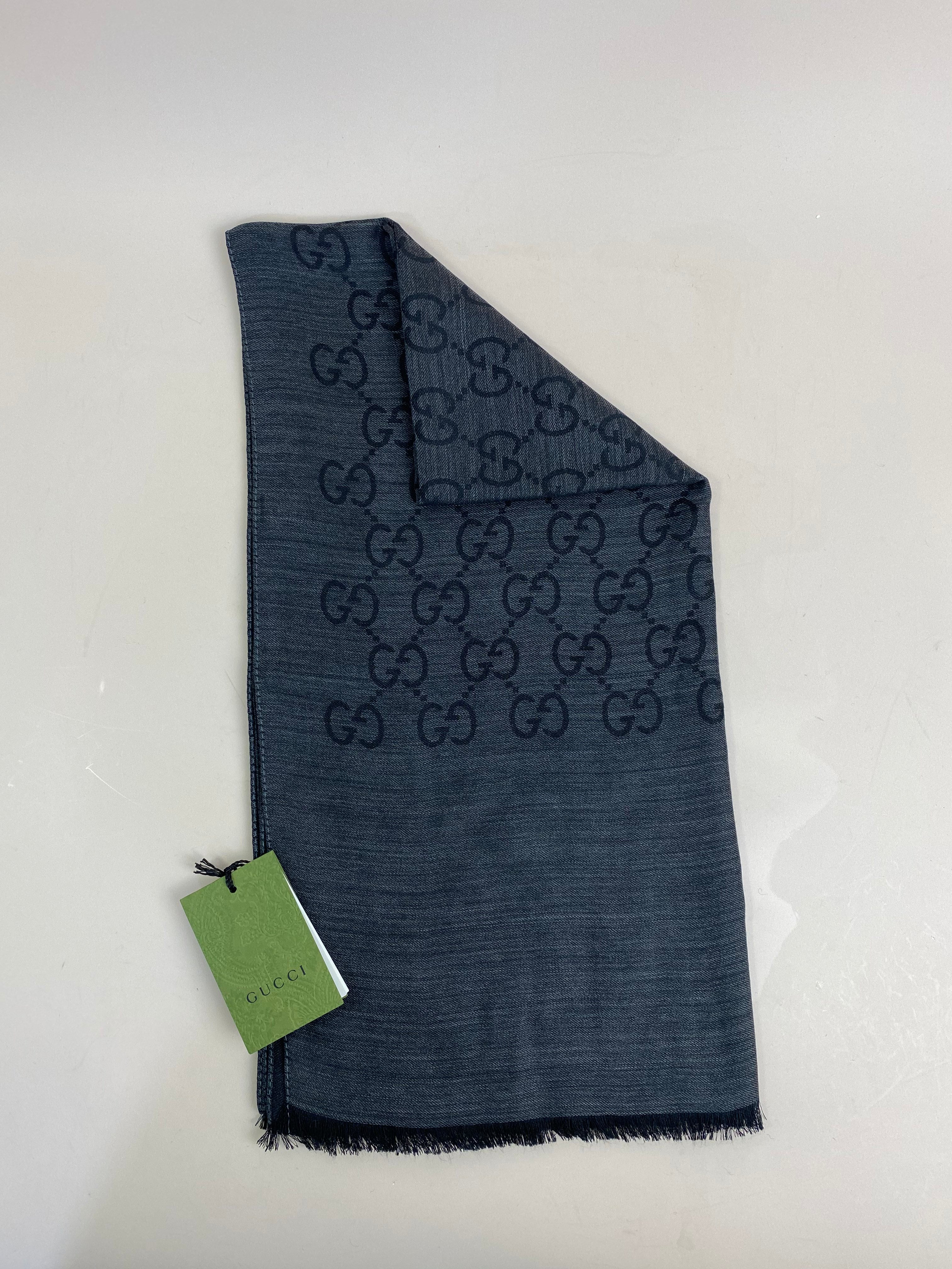 Gucci Bicolor GG Scarf