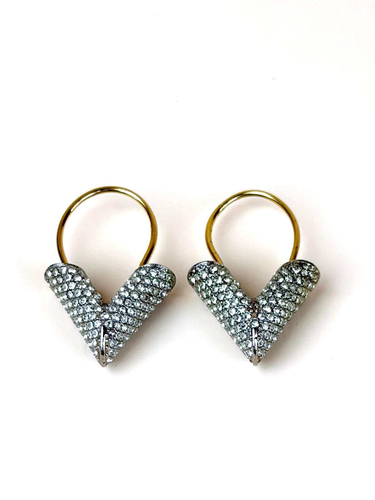 Louis Vuitton crystal essential v hoop earrings