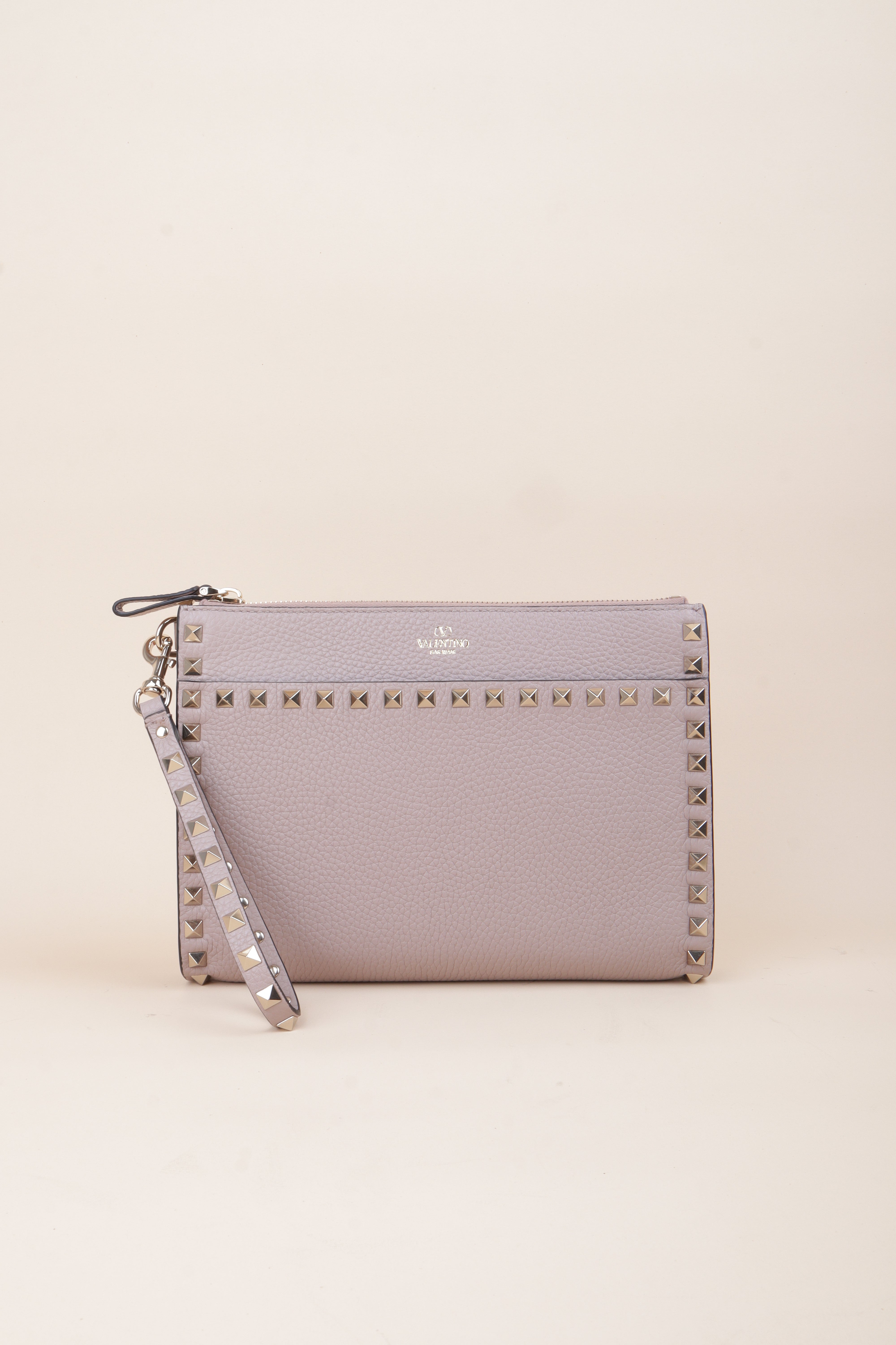 Valentino New Nude Flat Pouch Uni Rockstuds Zipped Clutch with Holder