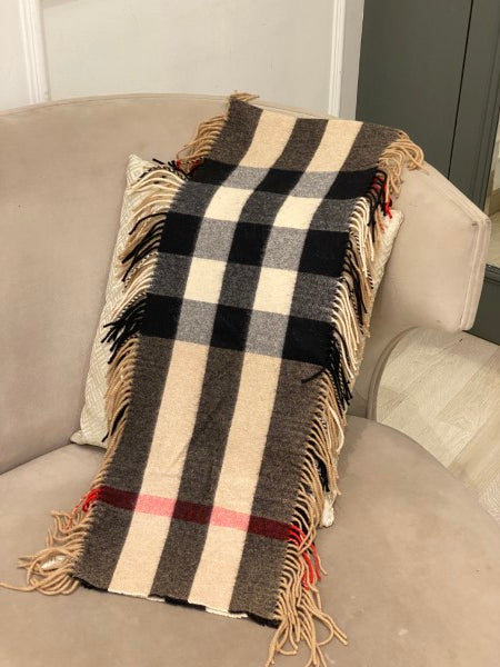 Burberry mega check cashmere scarf best sale