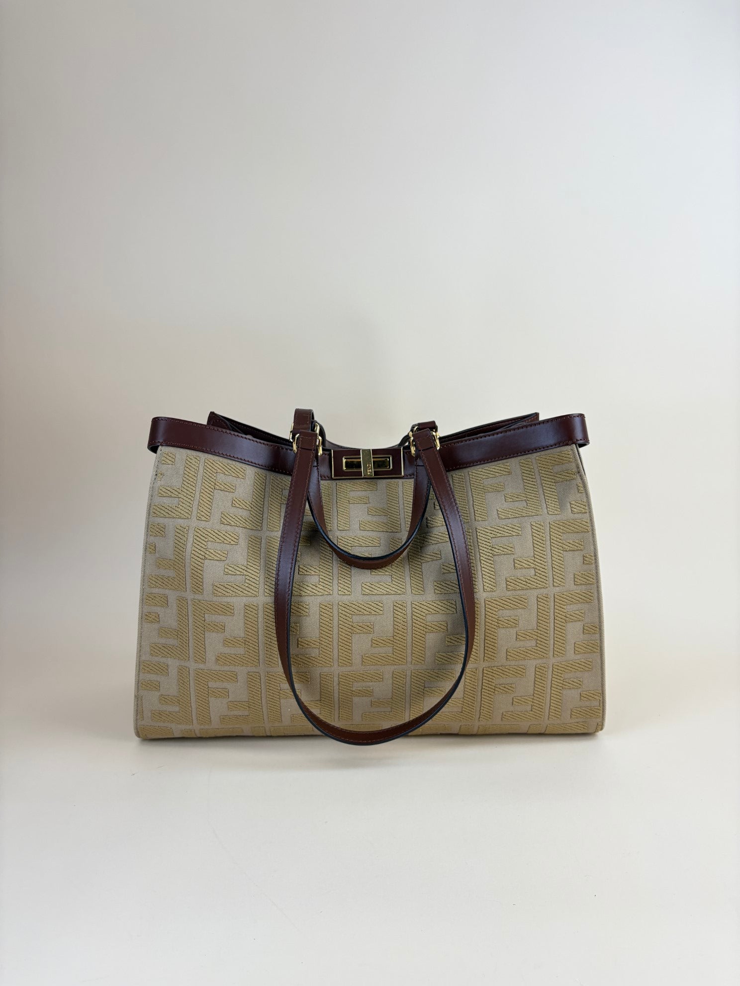 FENDI king ff embroider medium peekaboo bag