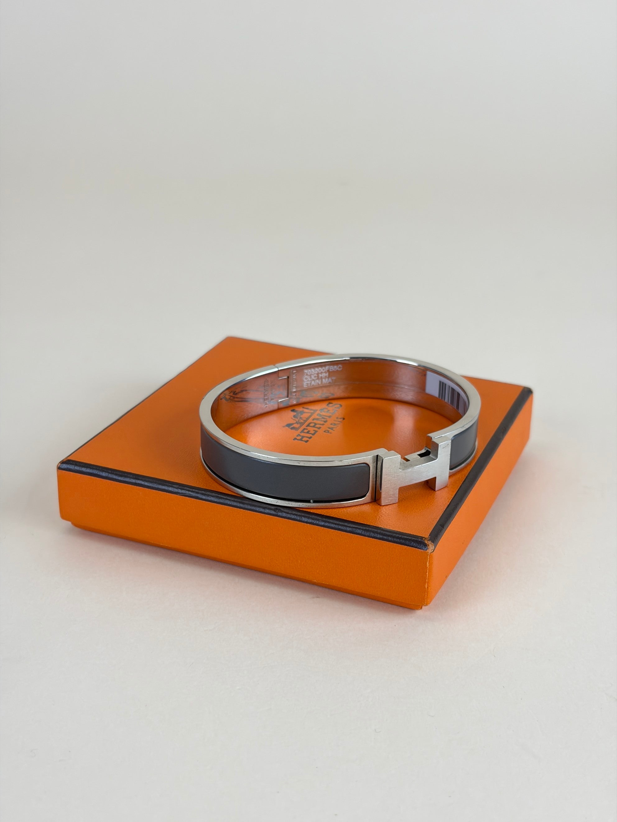 Hermes Matt clic HH gris etain palladium plated large bracelet