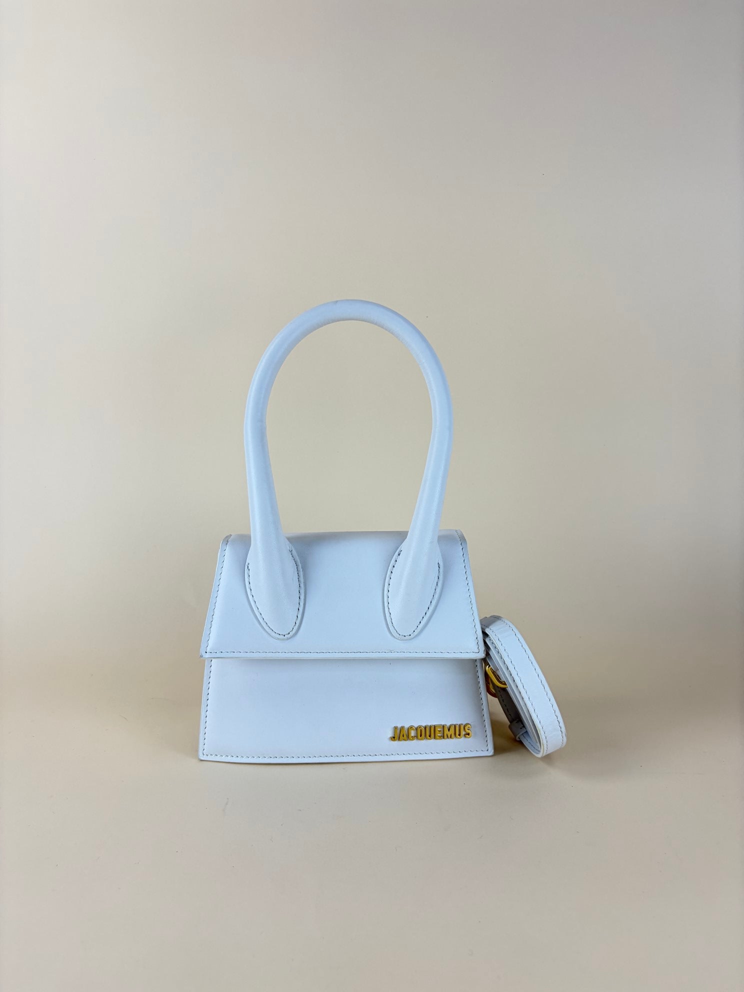 Jacquemus White Le Chiquito Medium Tote Bag with Strap