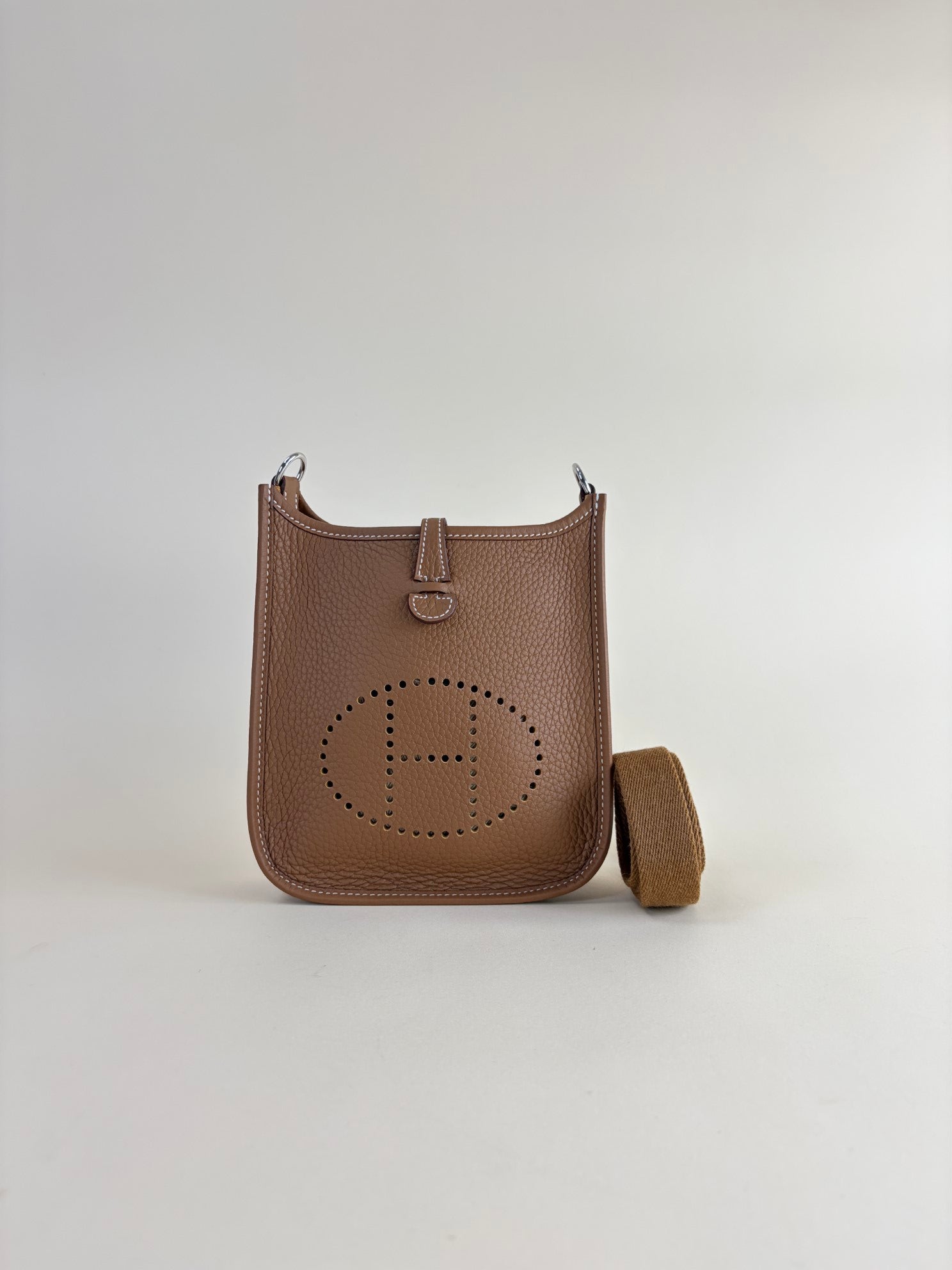 Hermes Gold Evelyne 16 TPM Bag