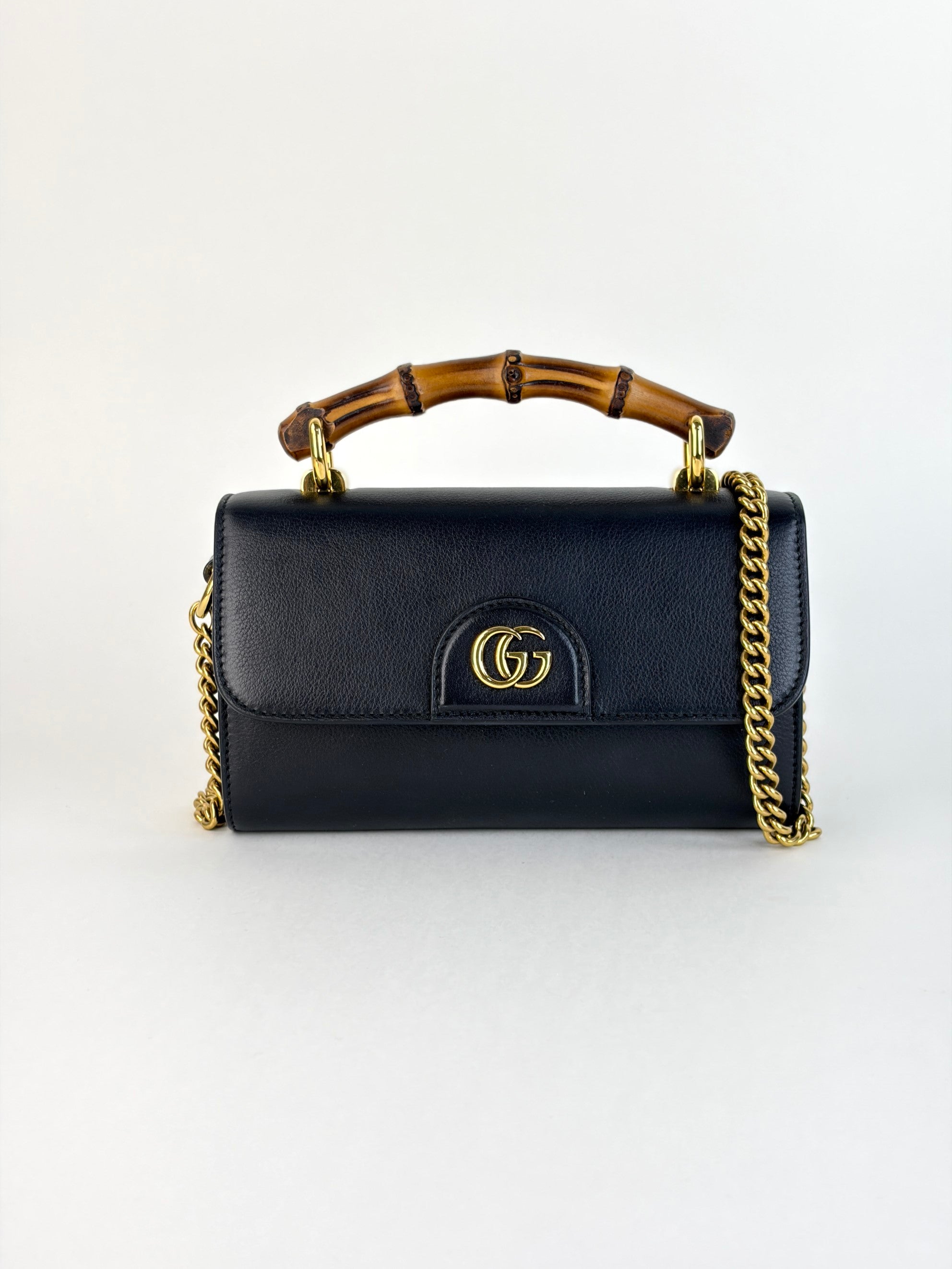 Gucci Black GG mini diana top handle crossbody bag