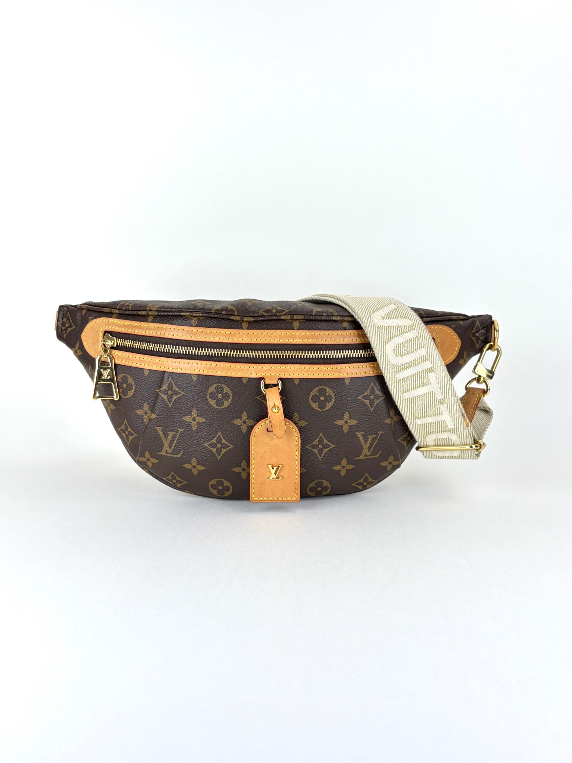 Louis Vuitton Monogram canvas High Rise Bumbag
