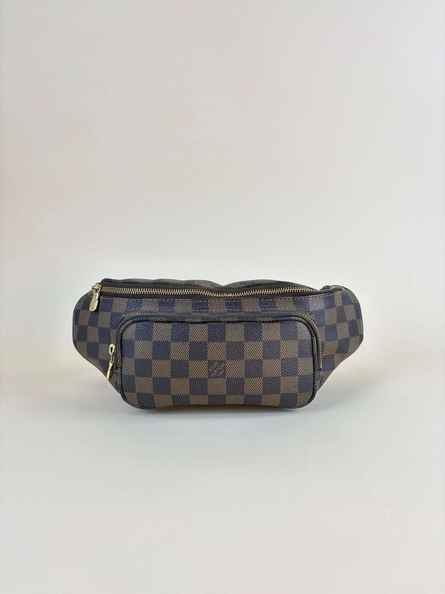 Louis Vuitton Damier Ebene Melville Bumbag