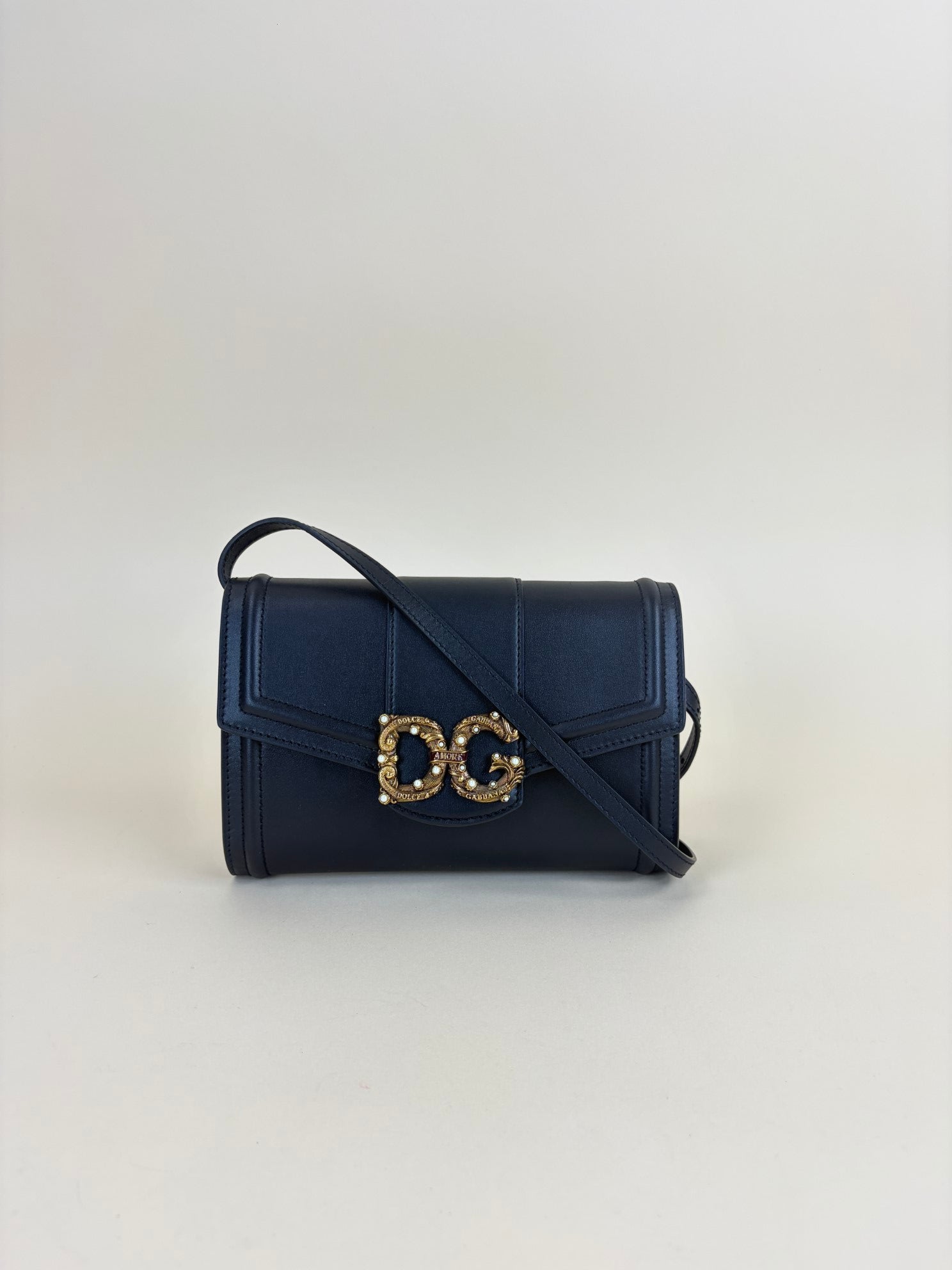 Dolce & Gabbana black DG Amore Wallet bag