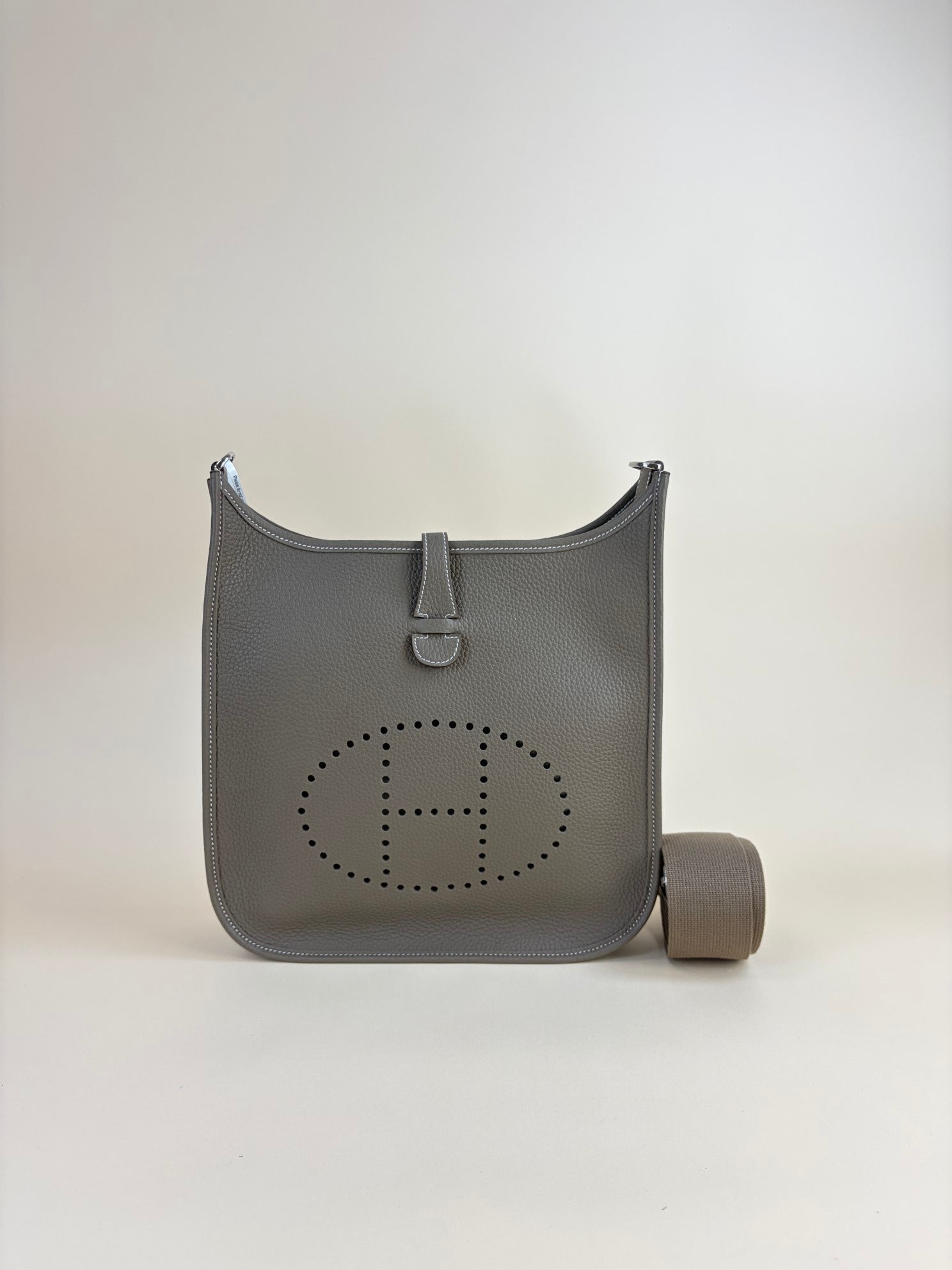 Hermes Etoupe Evelyne 29 Shoulder Bag