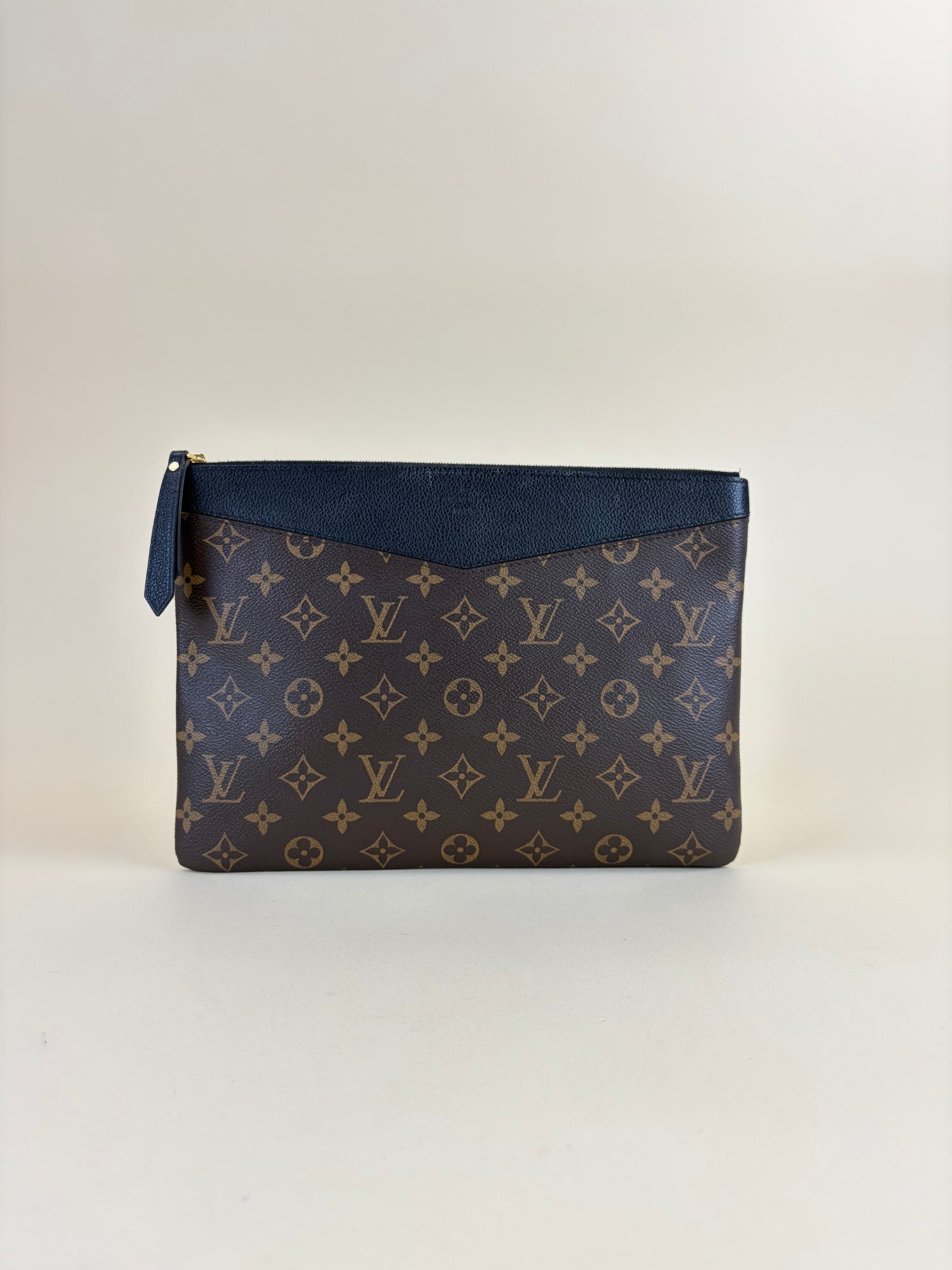 Louis Vuitton Monogram Black Daily Pouch