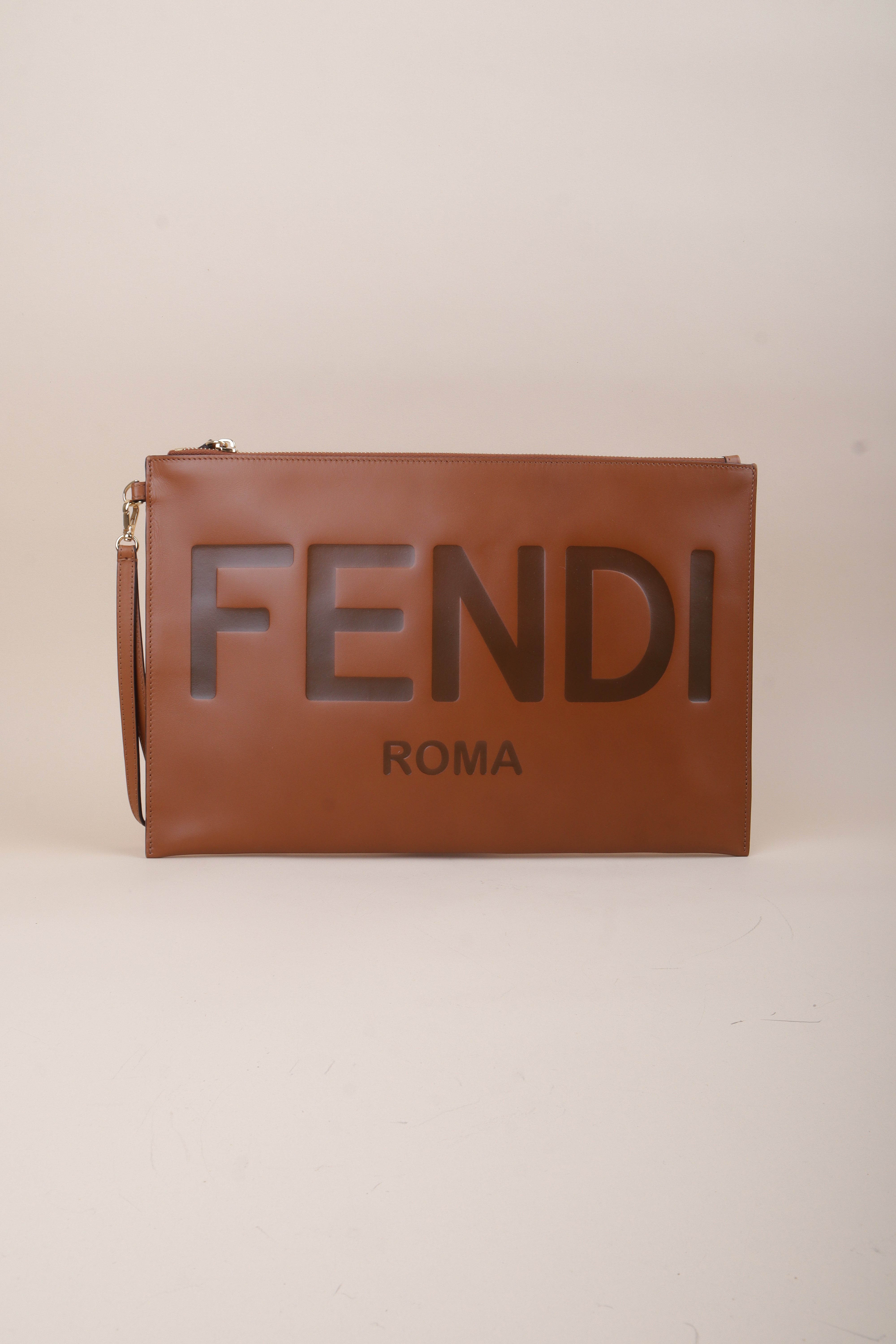 Fendi vitello logo embossed large Clutch