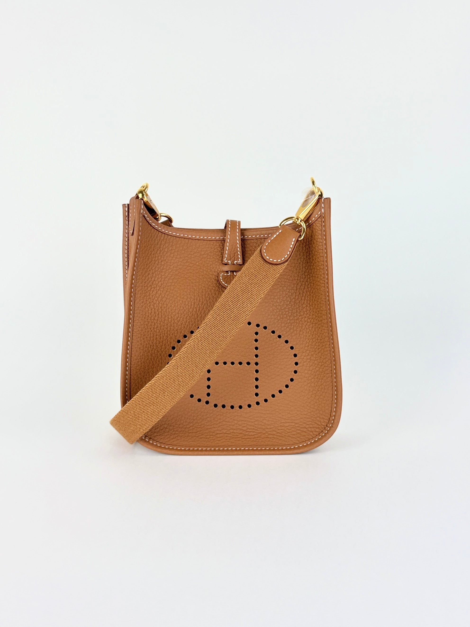 Hermes gold taurillon Clemence Evelyne 16 amazon bag