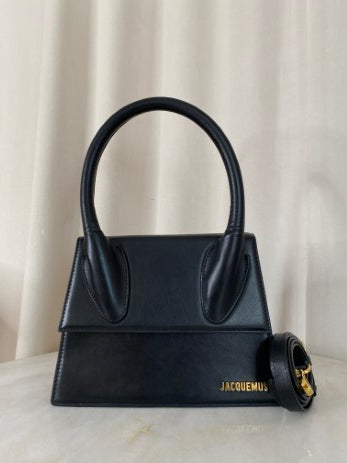 Jacquemus Black Chiquito Top Handle Bag-handbag-Jacquemus-The Closet Egypt