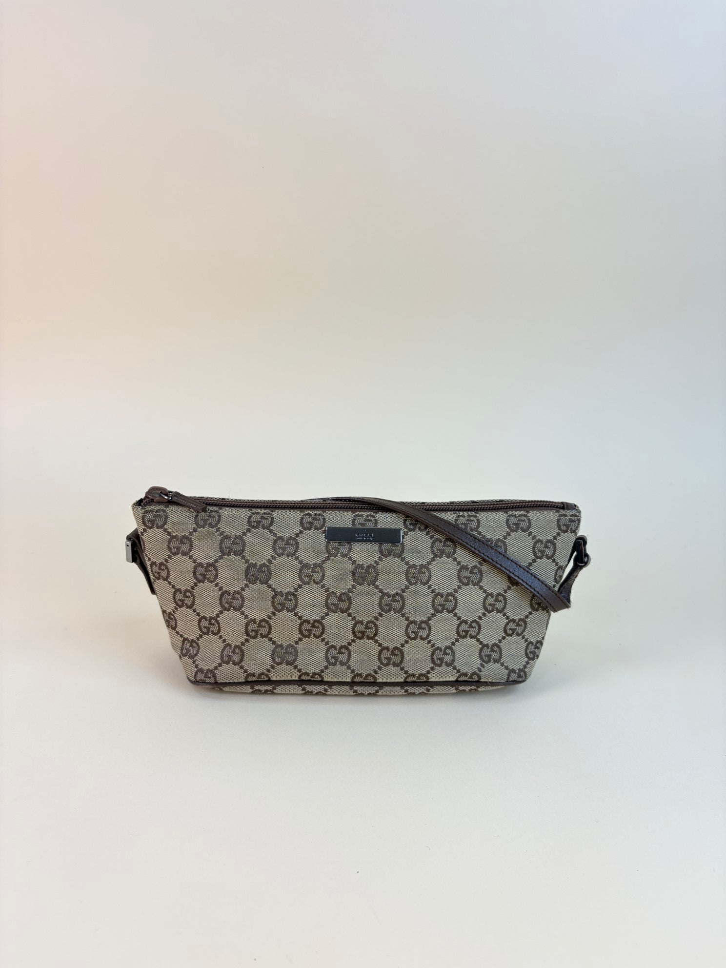 Gucci monogram boat pochette vintage gg beige mini