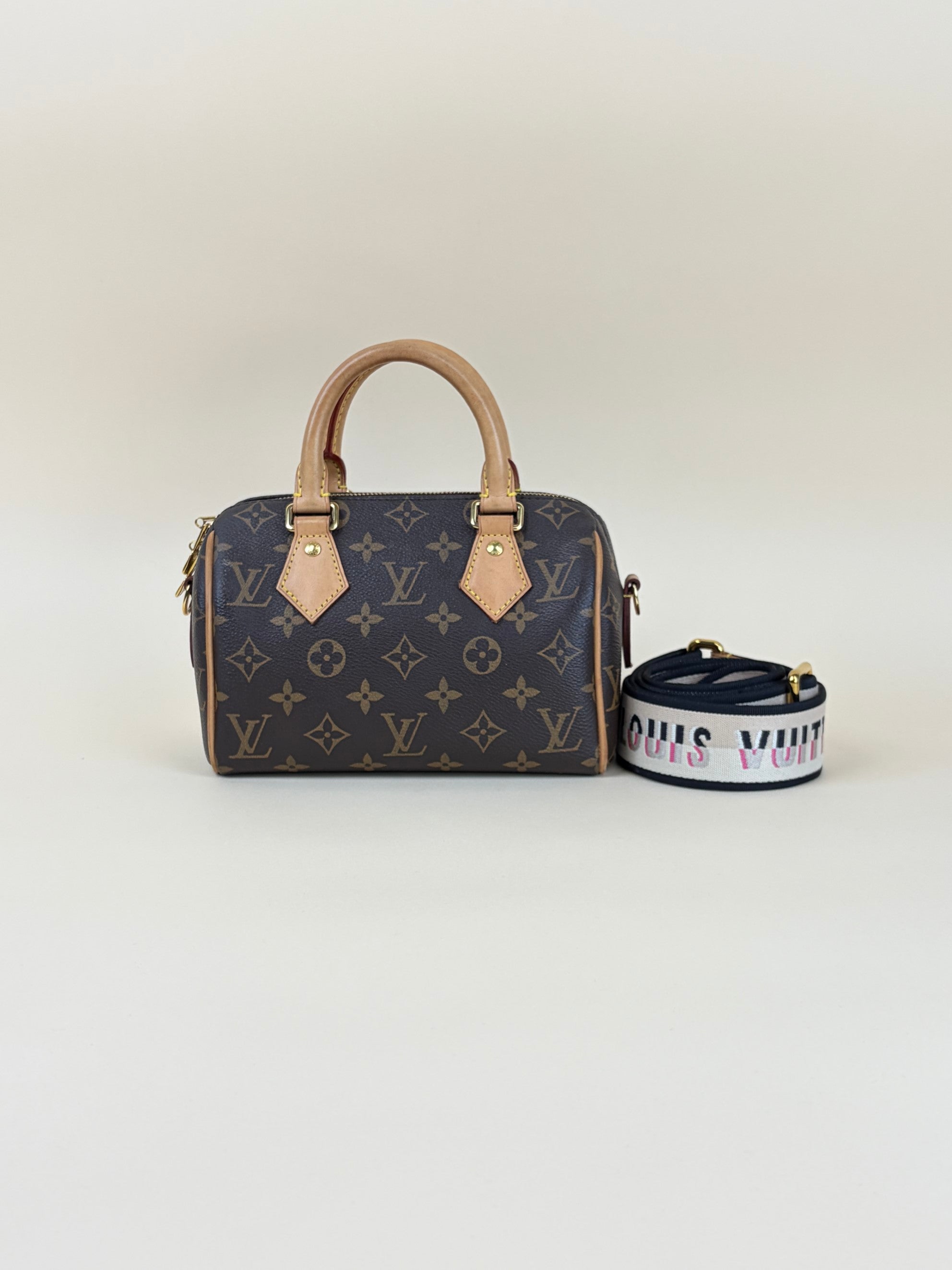 Louis Vuitton Monogram canvas Speedy bandouliere 20tote bag