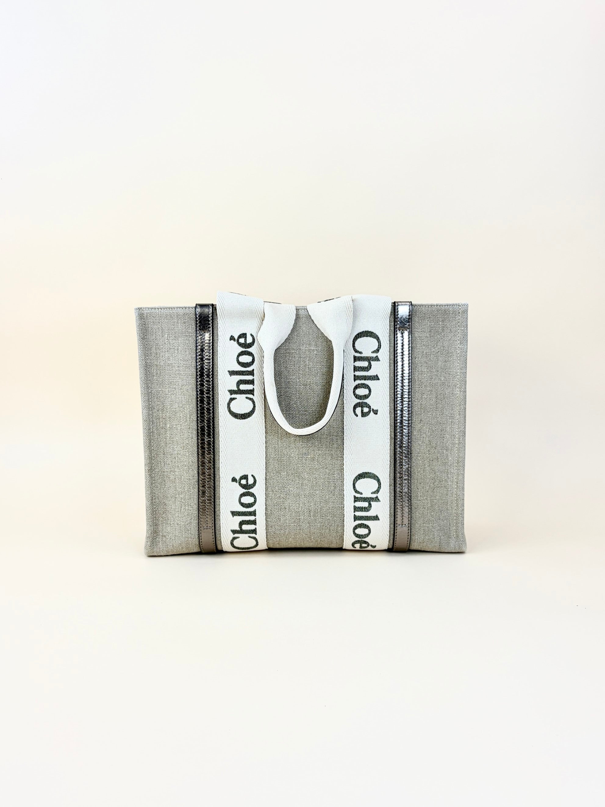 Chloe shiny grey Woody medium Tote Bag