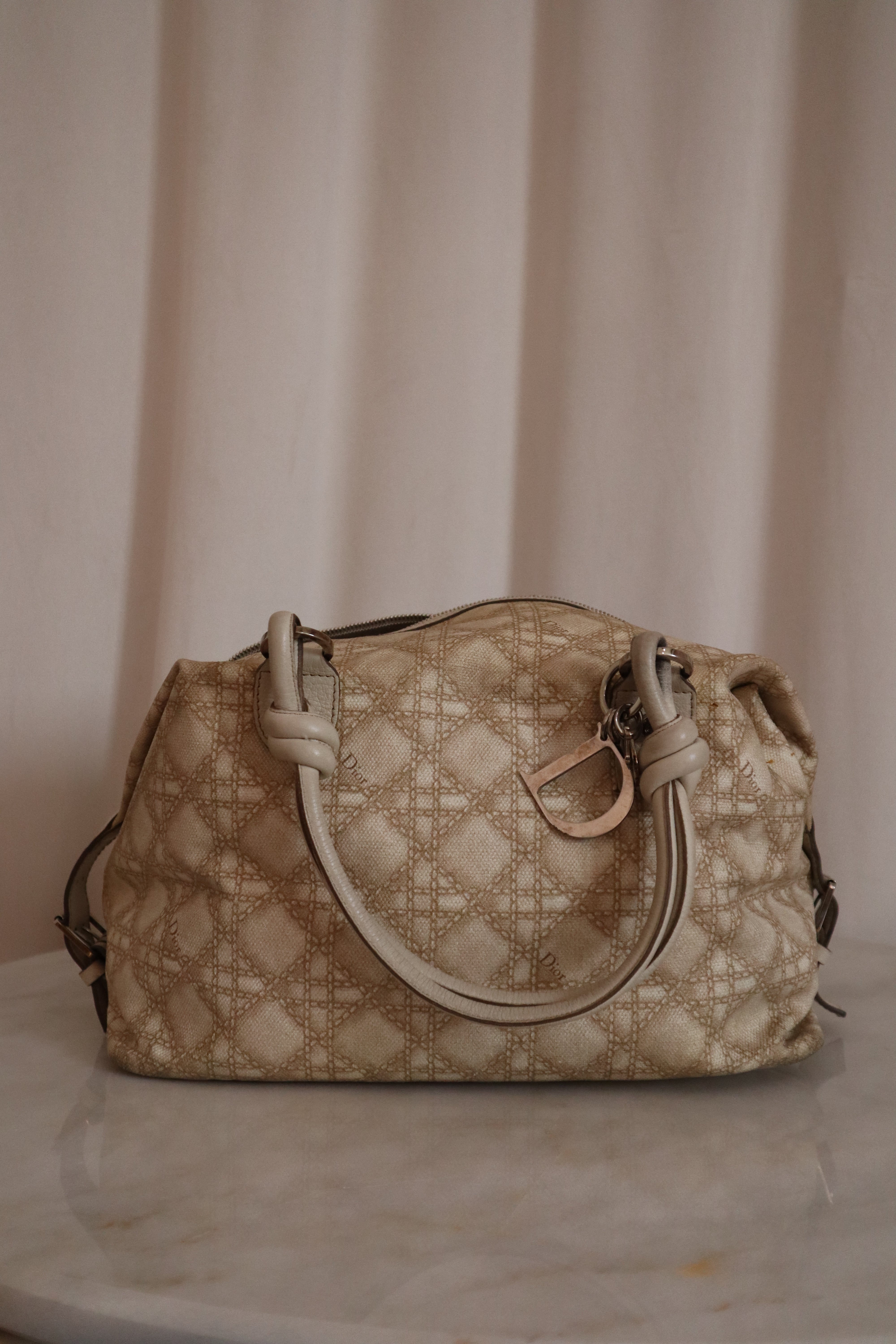 Christian Dior Bicolor Tote Bag-handbag-Christian Dior-The Closet Egypt