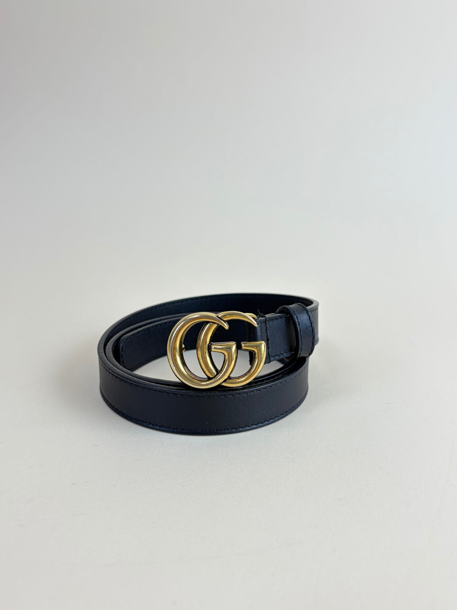 Gucci Black GG Marmont thin belt