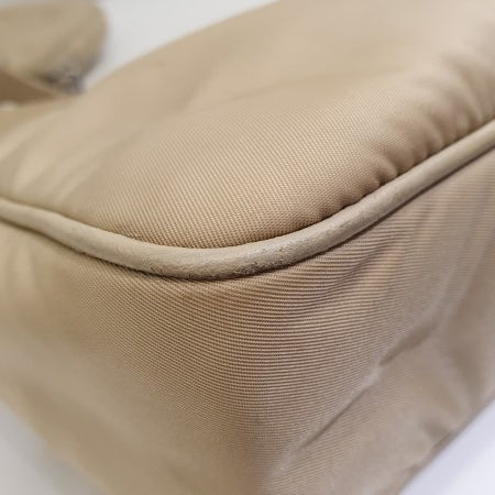 Prada Beige Re-Edition 2005 Nylon Bag-handbag-Prada-The Closet Egypt