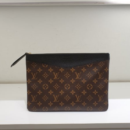 Louis Vuitton Monogram Black Daily Pouch-Pouch-Louis Vuitton-The Closet Egypt