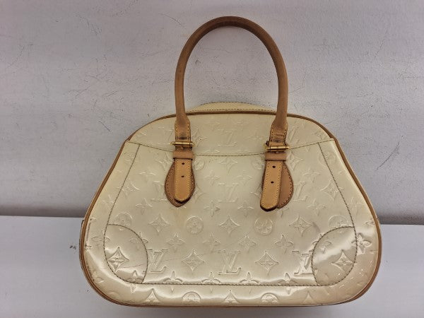 Louis Vuitton White Monogram Vernis Summit Drive Bag-handbag-Louis Vuitton-The Closet Egypt