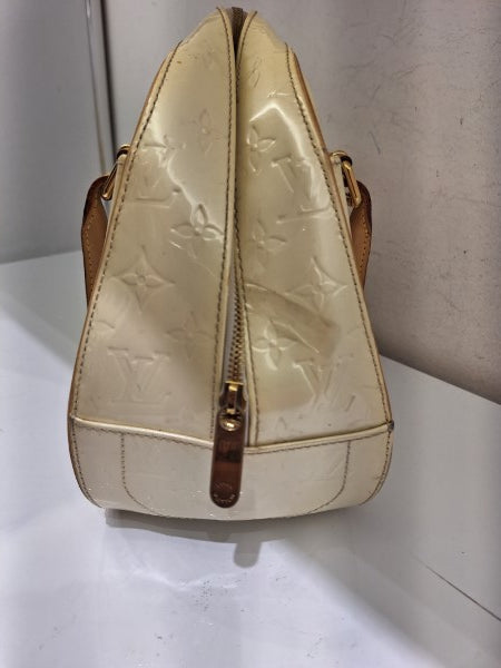 Louis Vuitton White Monogram Vernis Summit Drive Bag-handbag-Louis Vuitton-The Closet Egypt