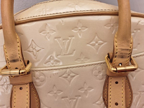 Louis Vuitton White Monogram Vernis Summit Drive Bag-handbag-Louis Vuitton-The Closet Egypt