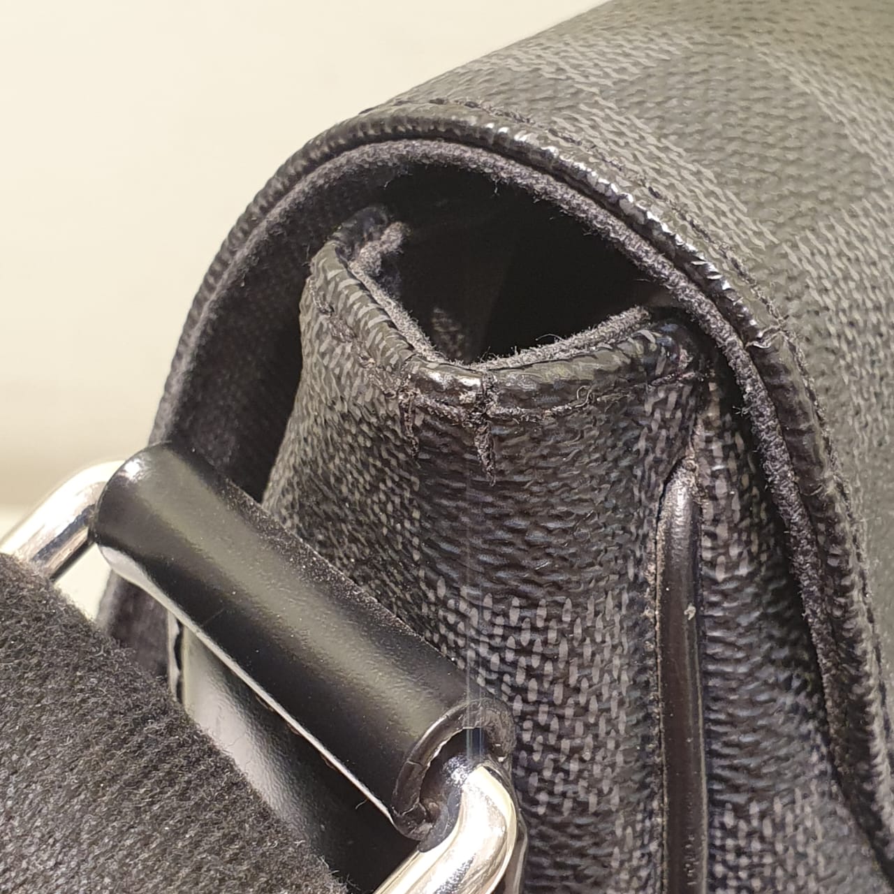 Louis Vuitton Damier Graphite District MM Messenger Bag