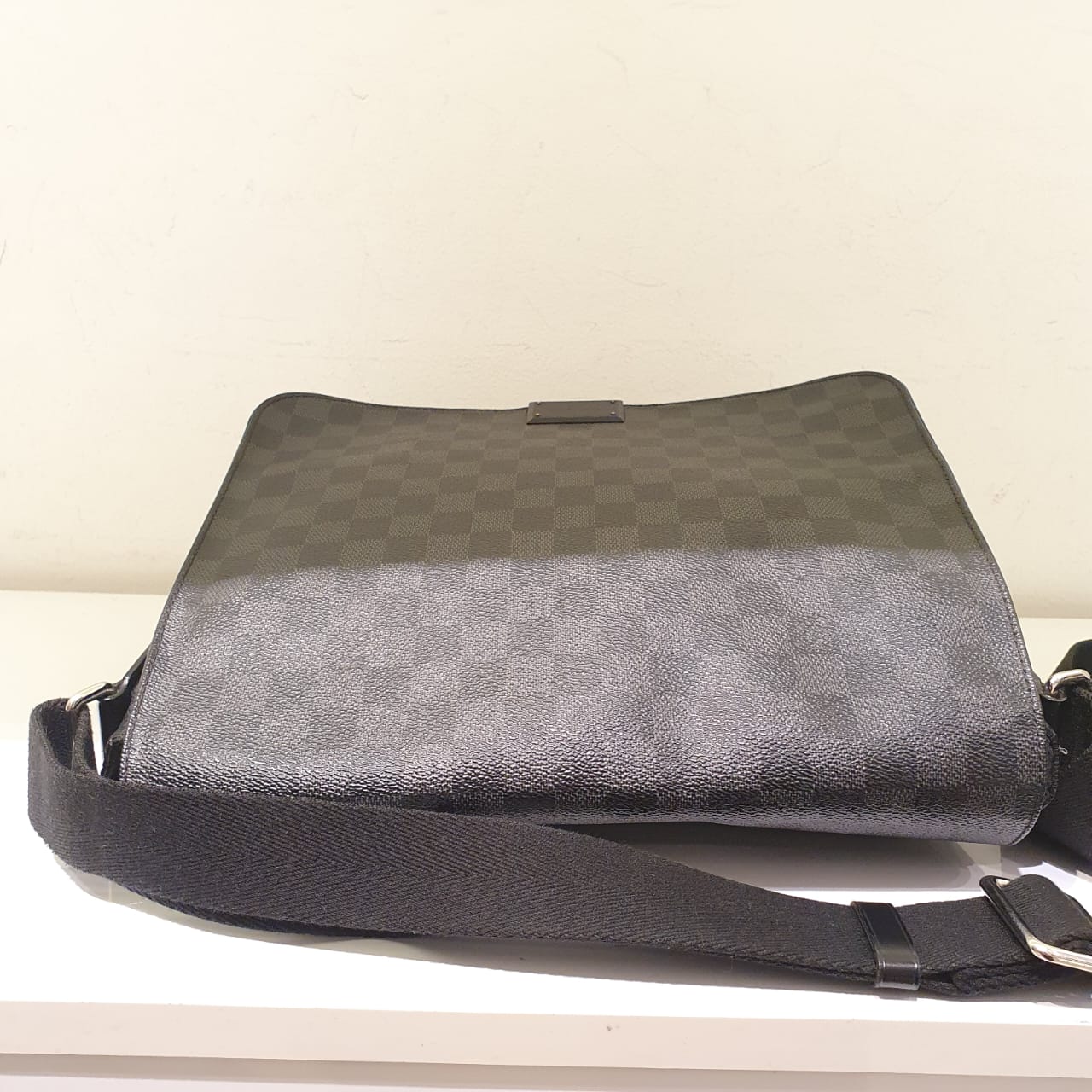 Louis Vuitton Damier Graphite District MM Messenger Bag