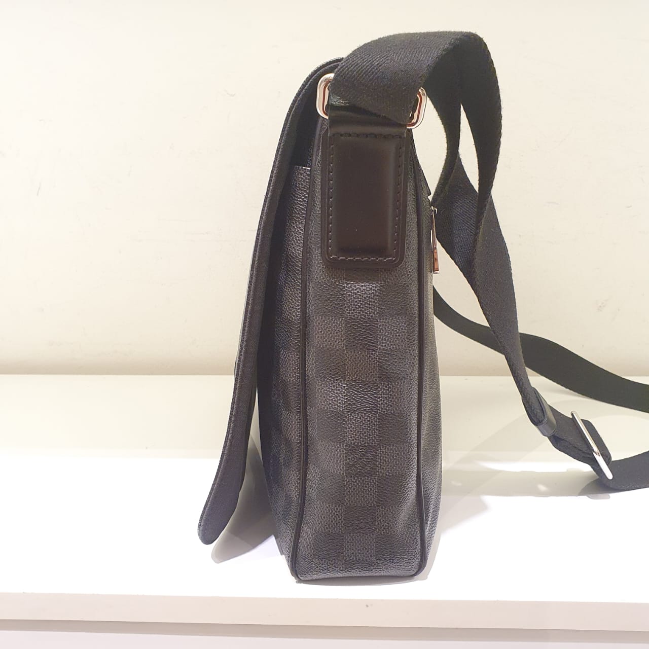 Louis Vuitton Damier Graphite District MM Messenger Bag