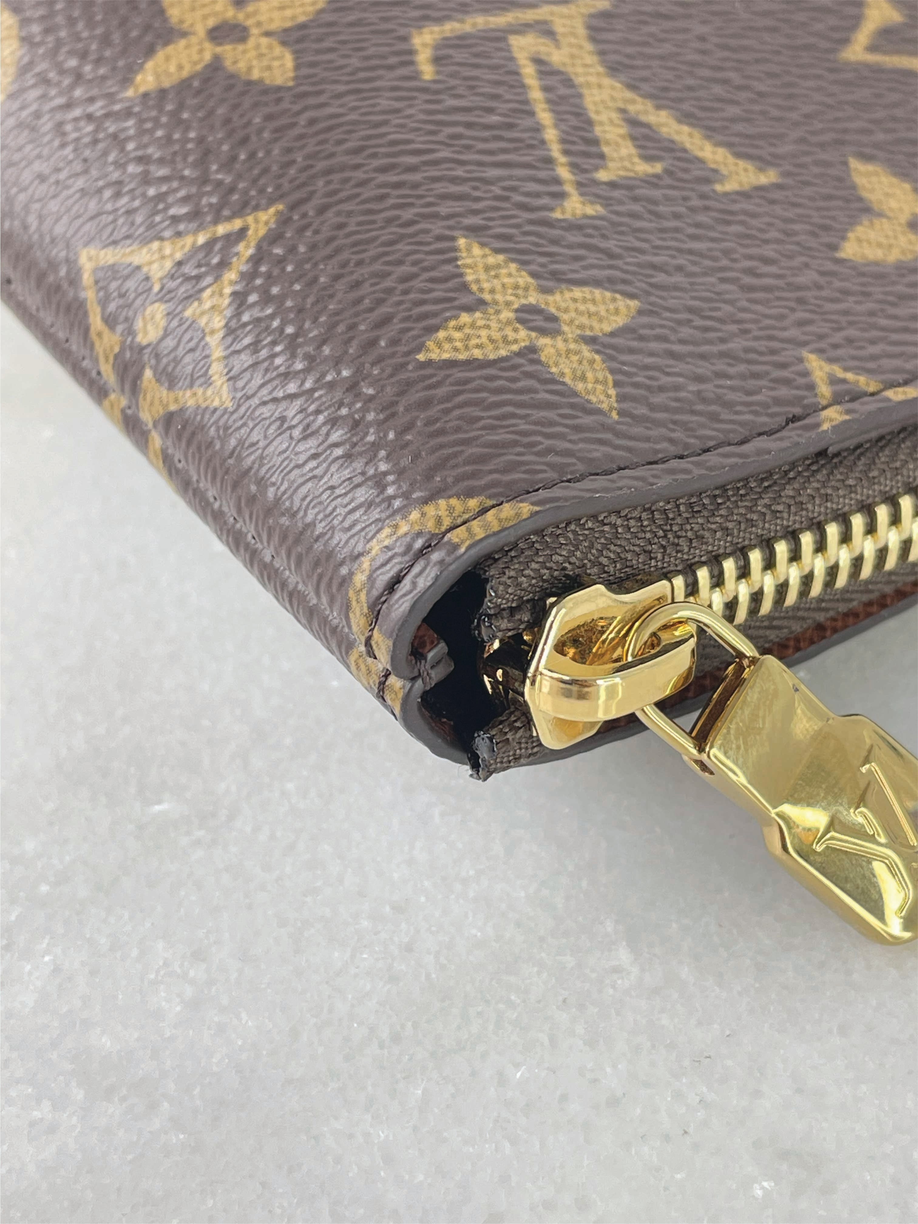 Louis Vuitton Key Pouch L