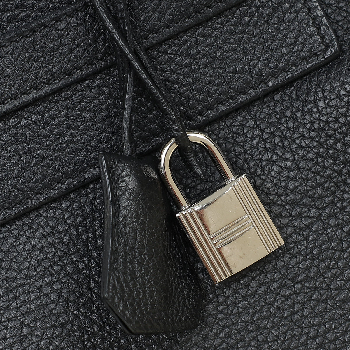 Hermes Noir Retourne Kelly 32 Bag