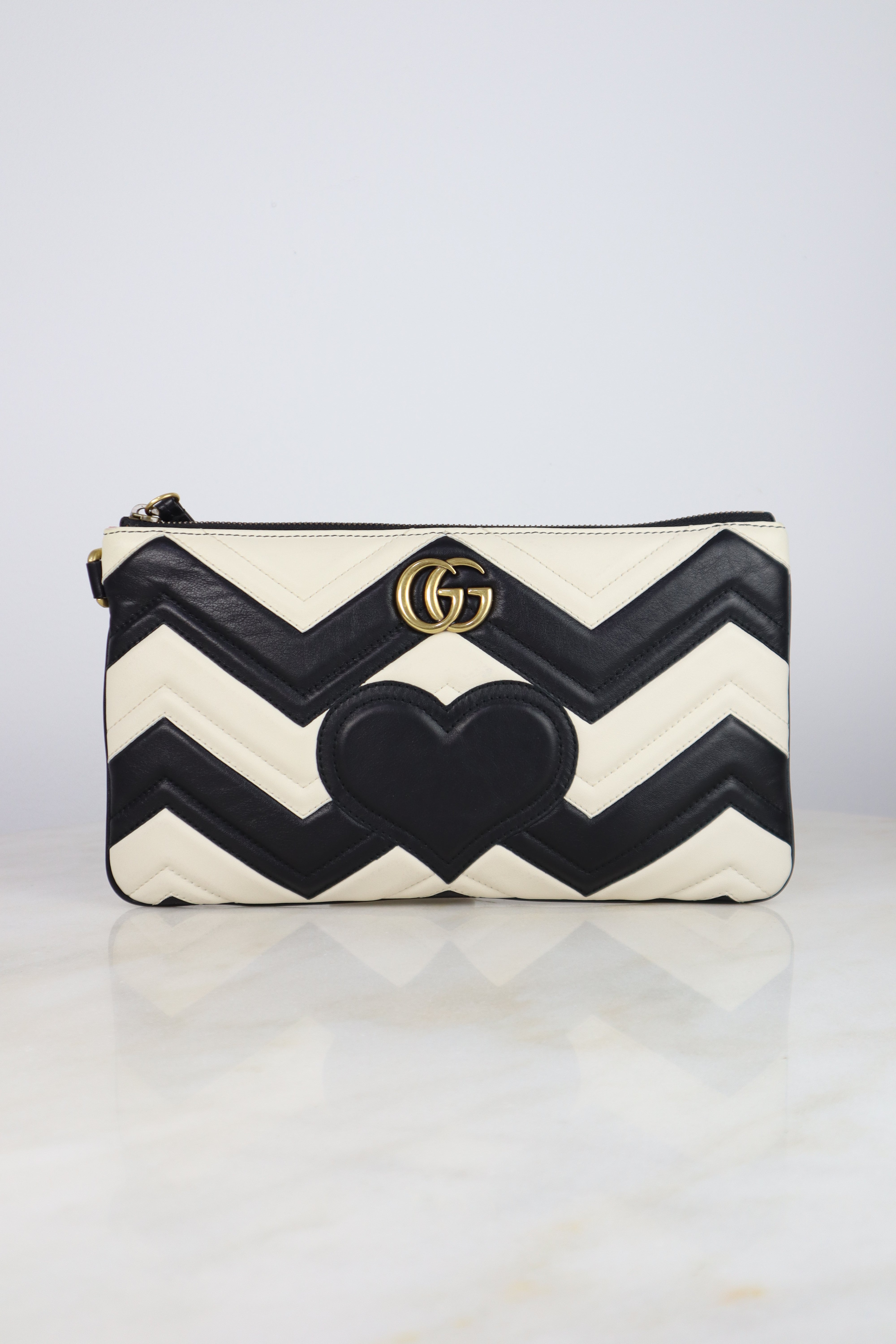 Gucci Bicolor Marmont Matelasse Wrist Clutch