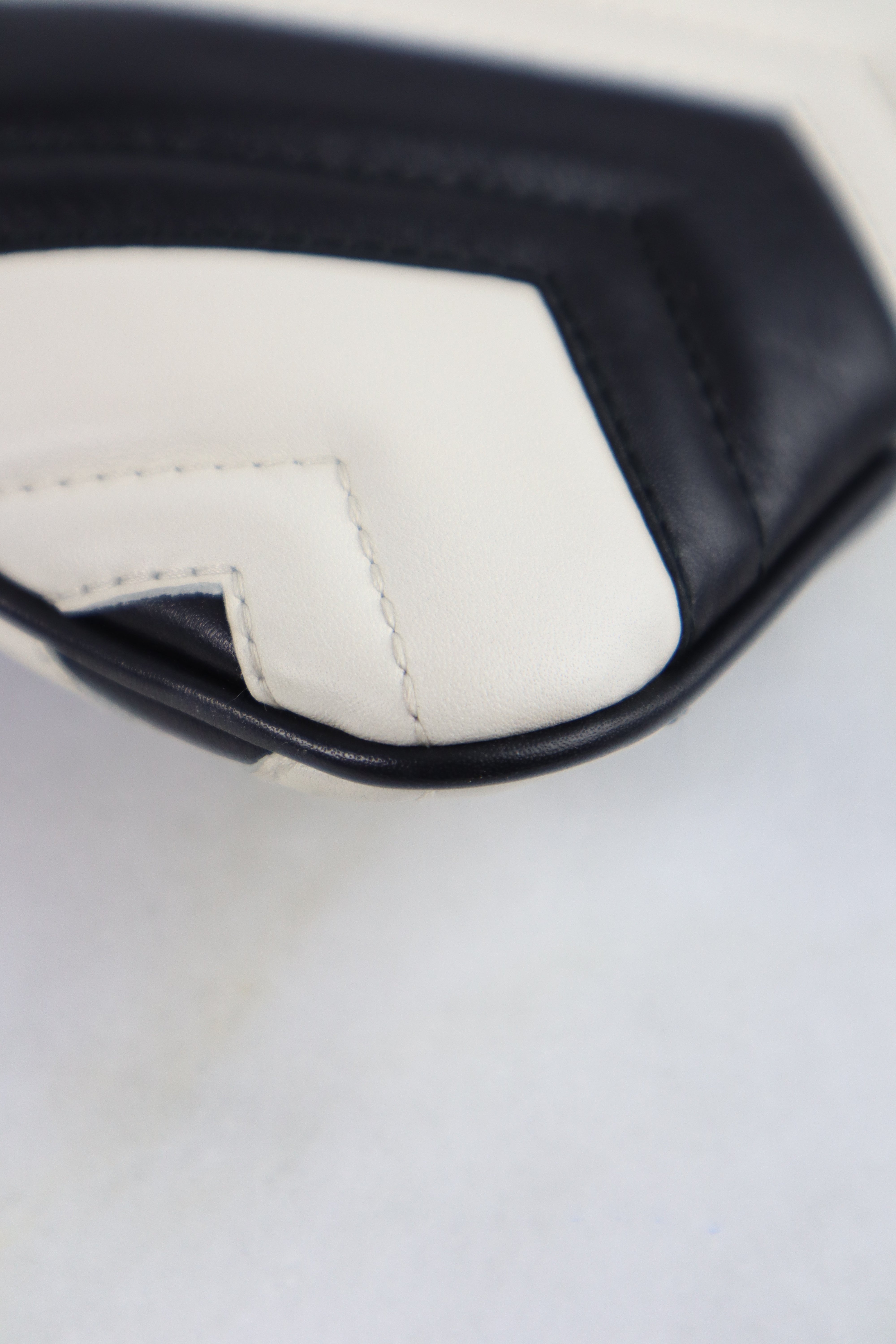 Gucci Bicolor Marmont Matelasse Wrist Clutch