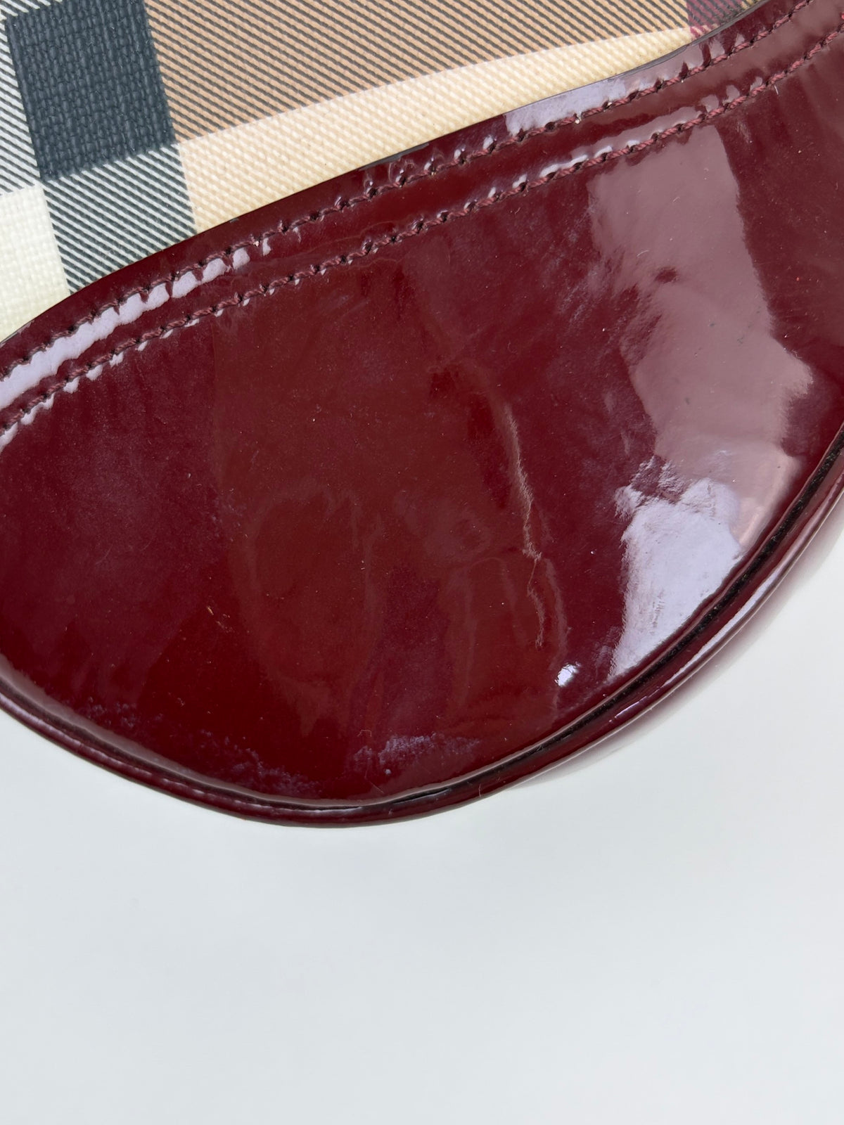 Burberry red patent leather and Nova Check coated canvas brook hobo bag