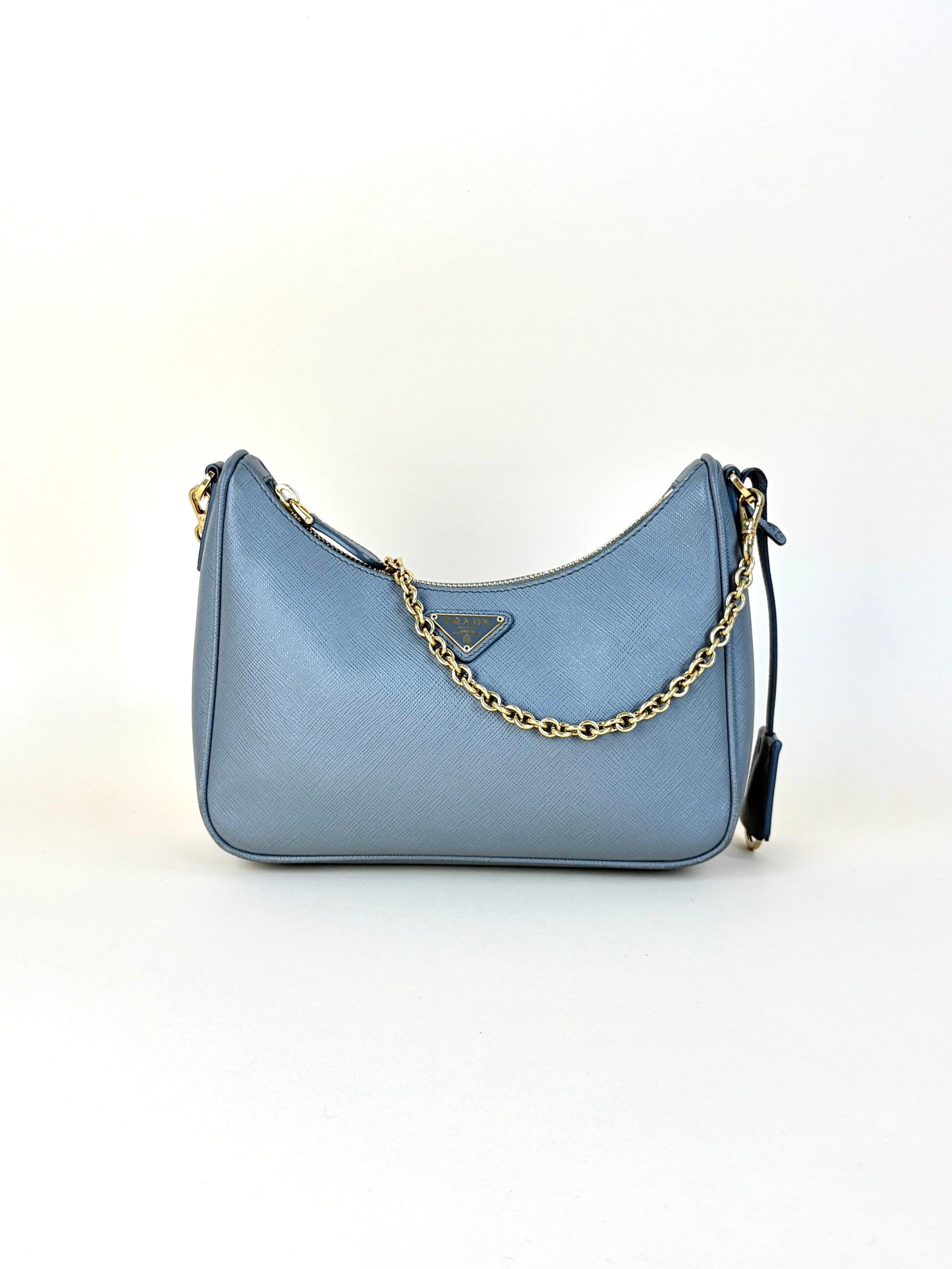 Prada cloudy grey Re-Edition 2005 Saffia no leather