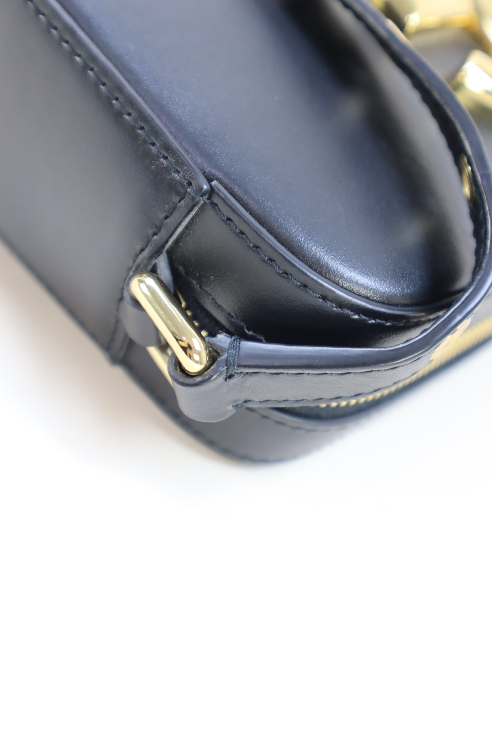 Dolce & Gabbana Black 3.5 Camera D&G Crossbody Bag