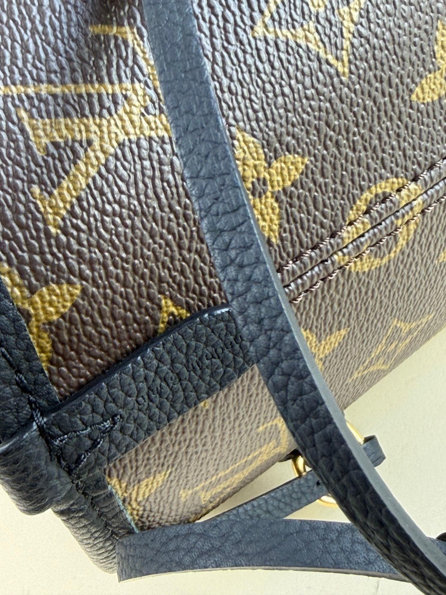 Louis Vuitton Never full inside out MM monogram and black leather Bag