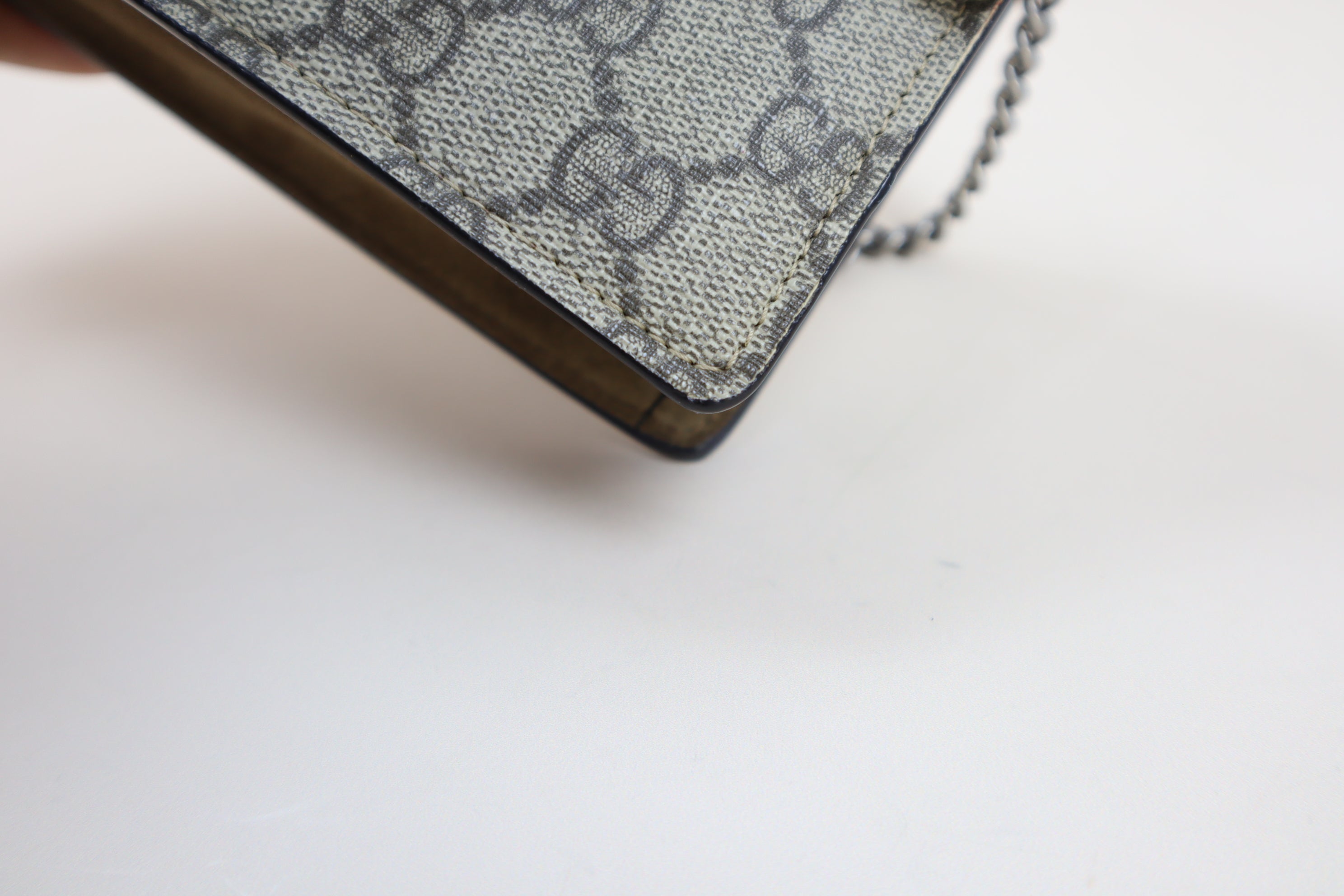 Gucci Beige GG Dionysus Super Mini WOC