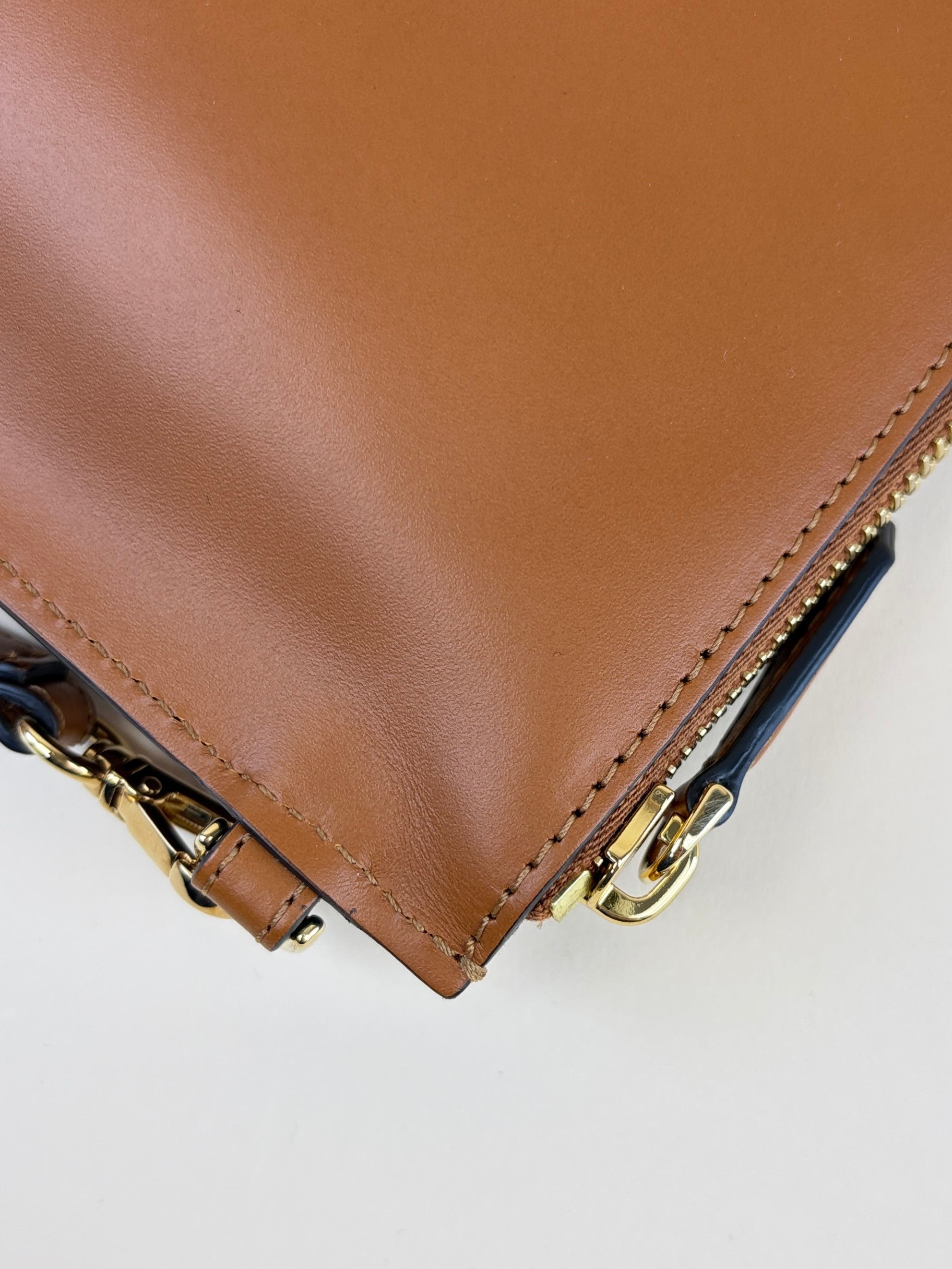 Fendi camel vitello kink Fendi roma logo embossed flat pouch