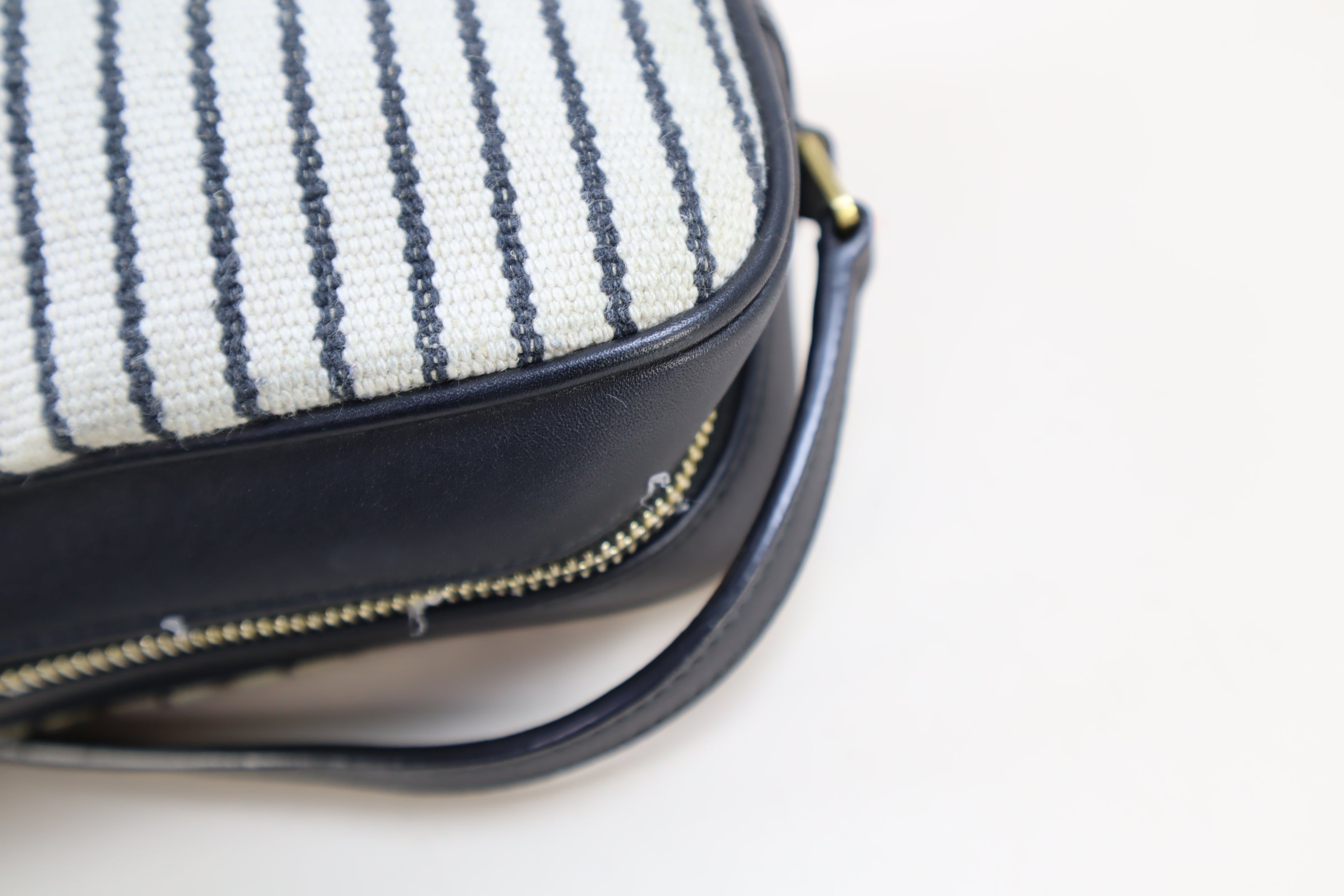 YSL Black Lou Camera Crossbody Bag-handbag-YSL-The Closet Egypt