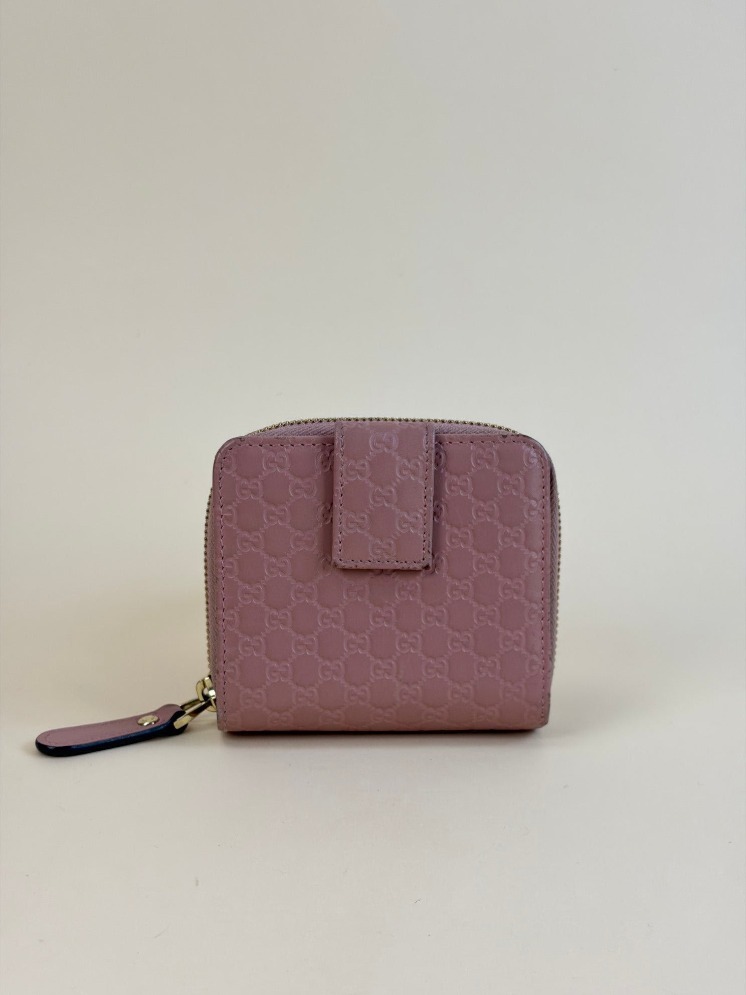 Gucci compact microgussicma pink small wallet