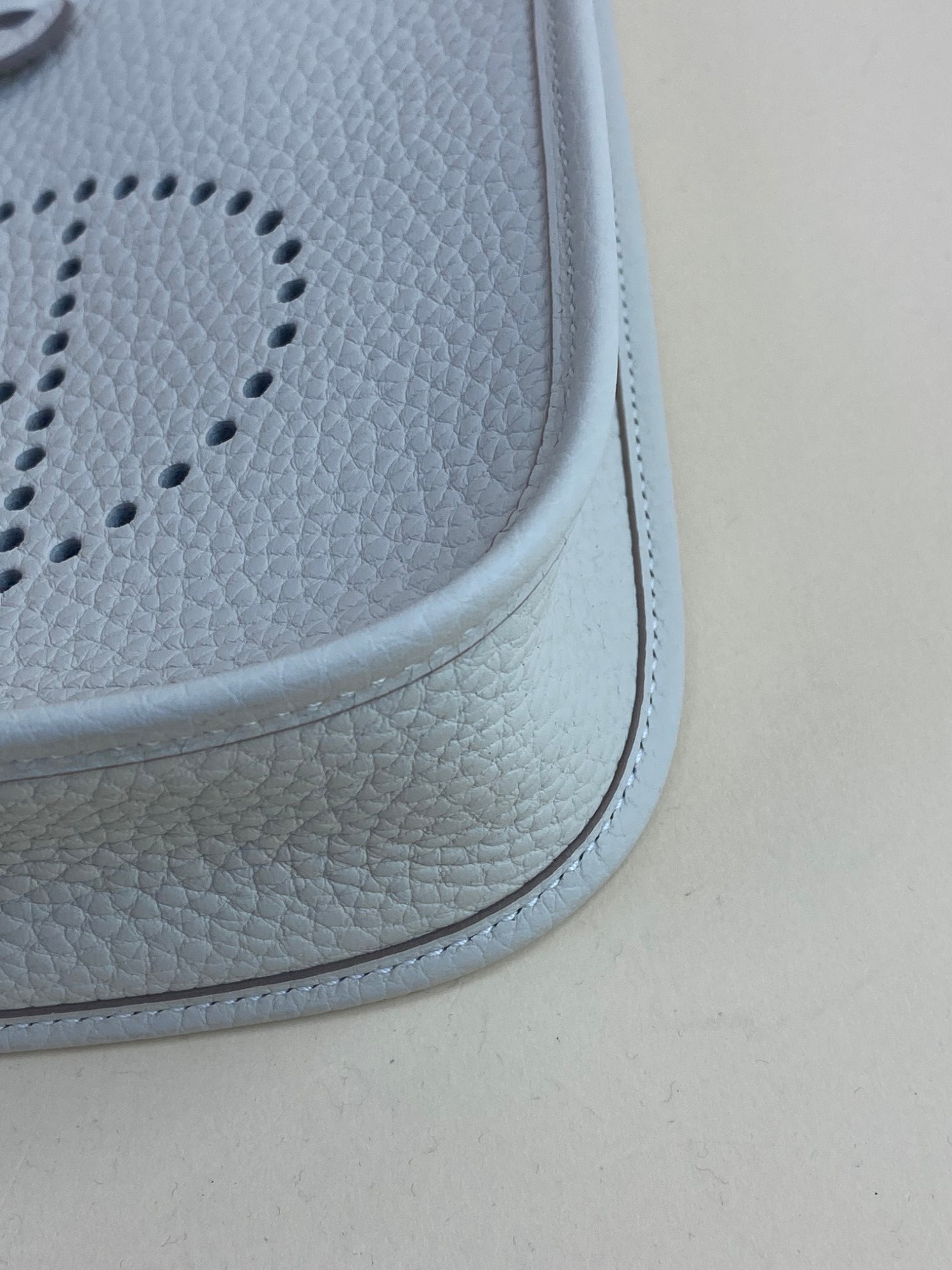 Hermes Nata Evelyne Mini 16 Bag