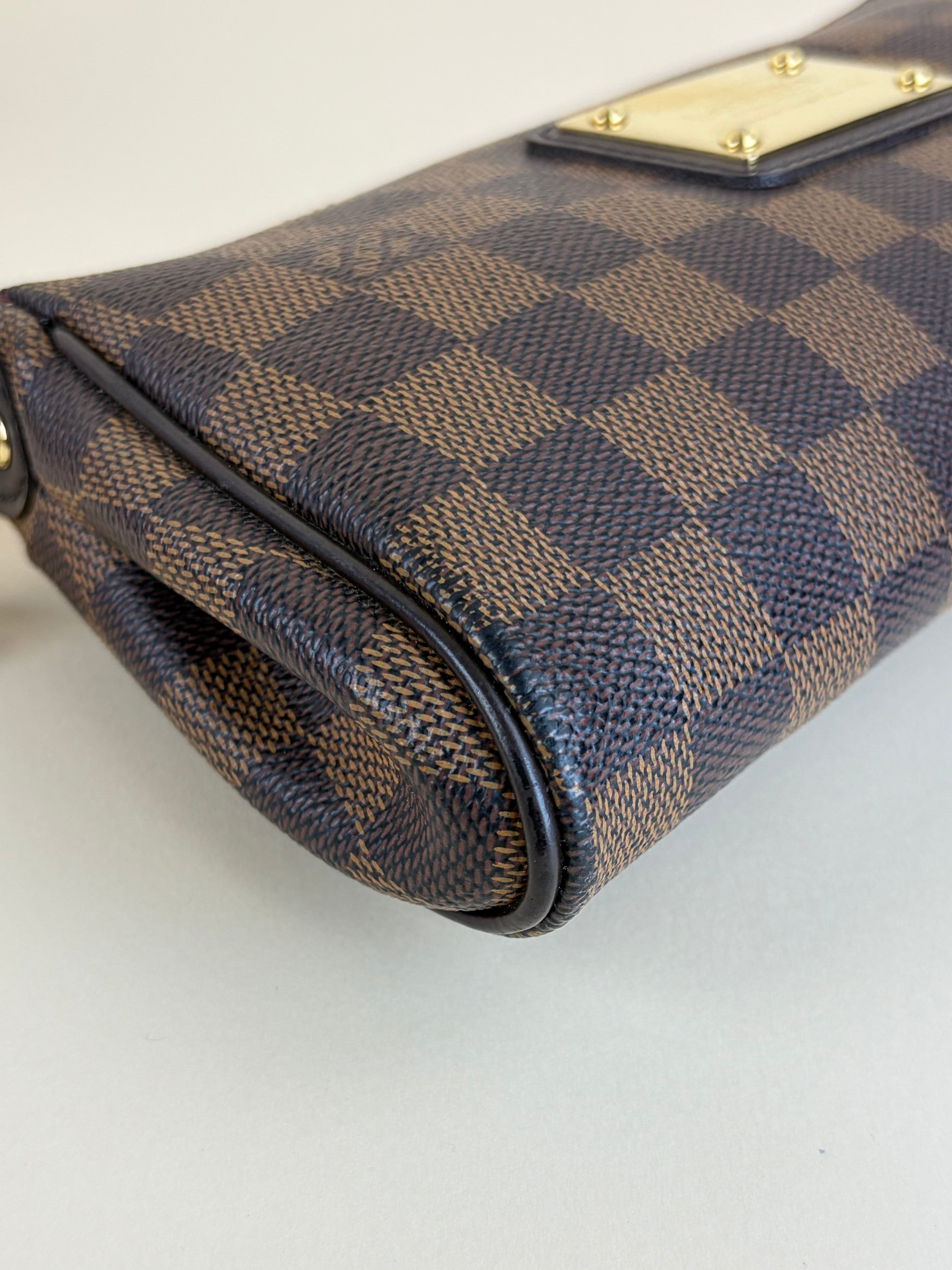 louis Vuitton Damier ebene canvas Eva clutch bag