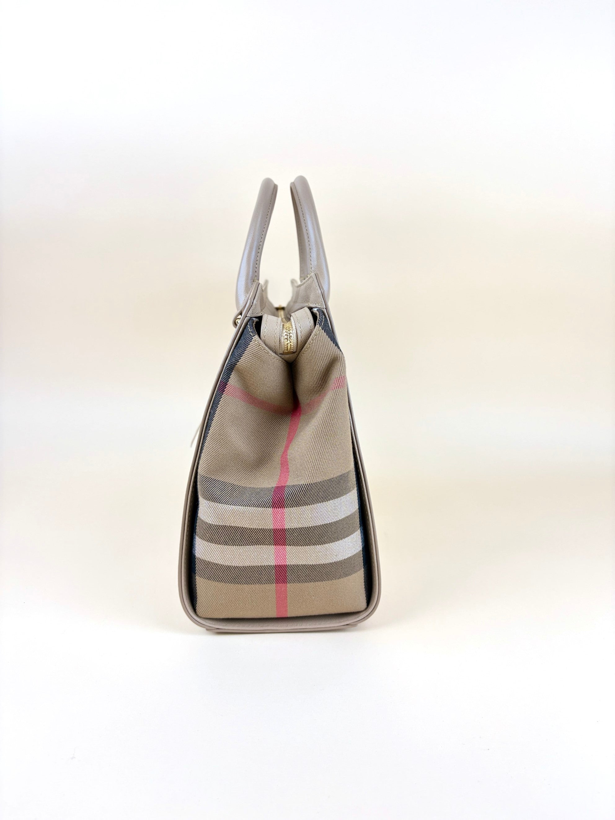 Burberry Banwell medium calfskin mega check house beige tote bag