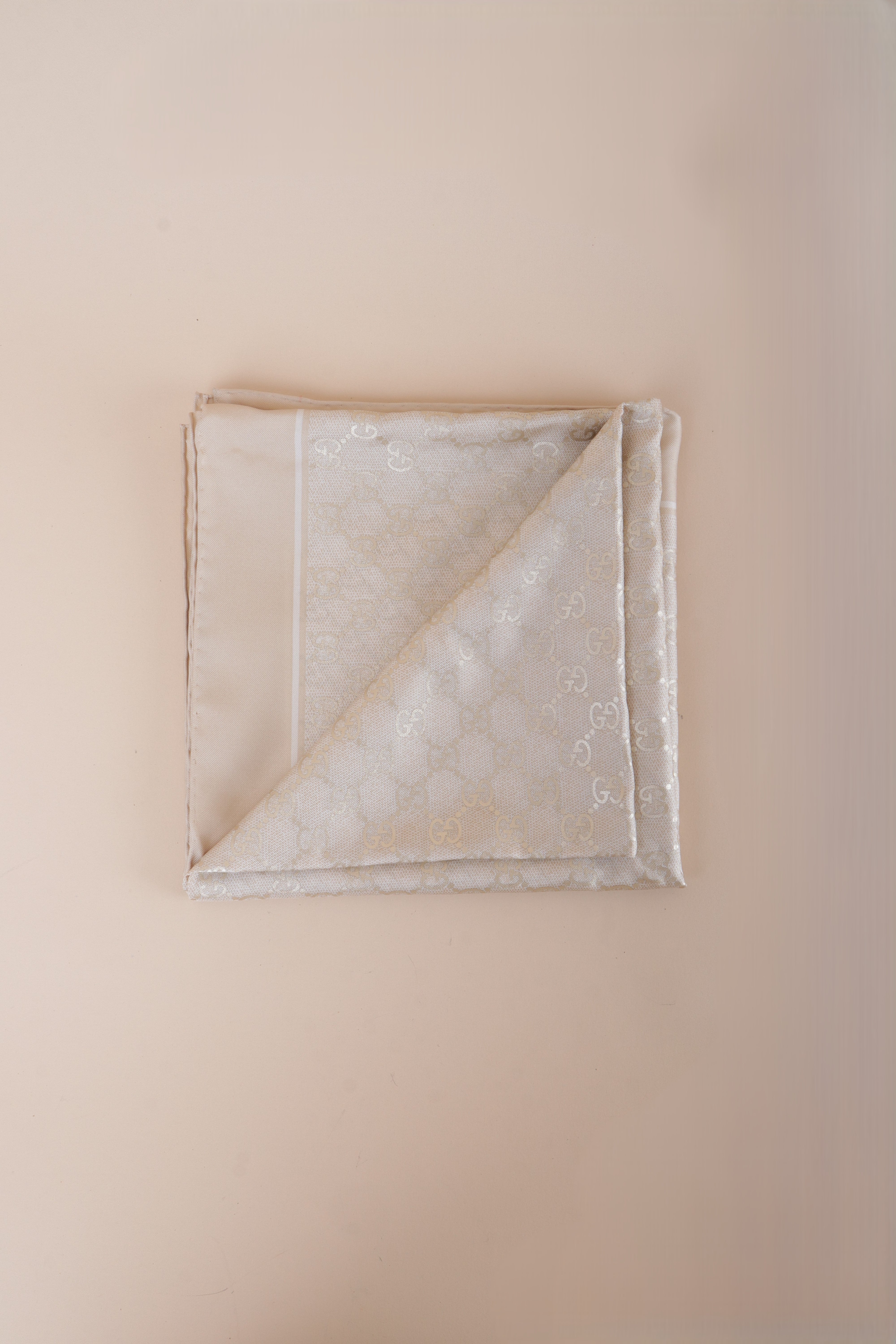 GUCCI LAMINATED PRINTED SILK BEIGE-Scarf-Gucci-The Closet Egypt