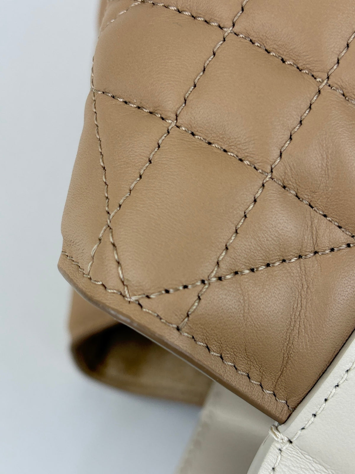 Dior biscuit and trench beige macro cannage calfskin medium Dior toujours bag